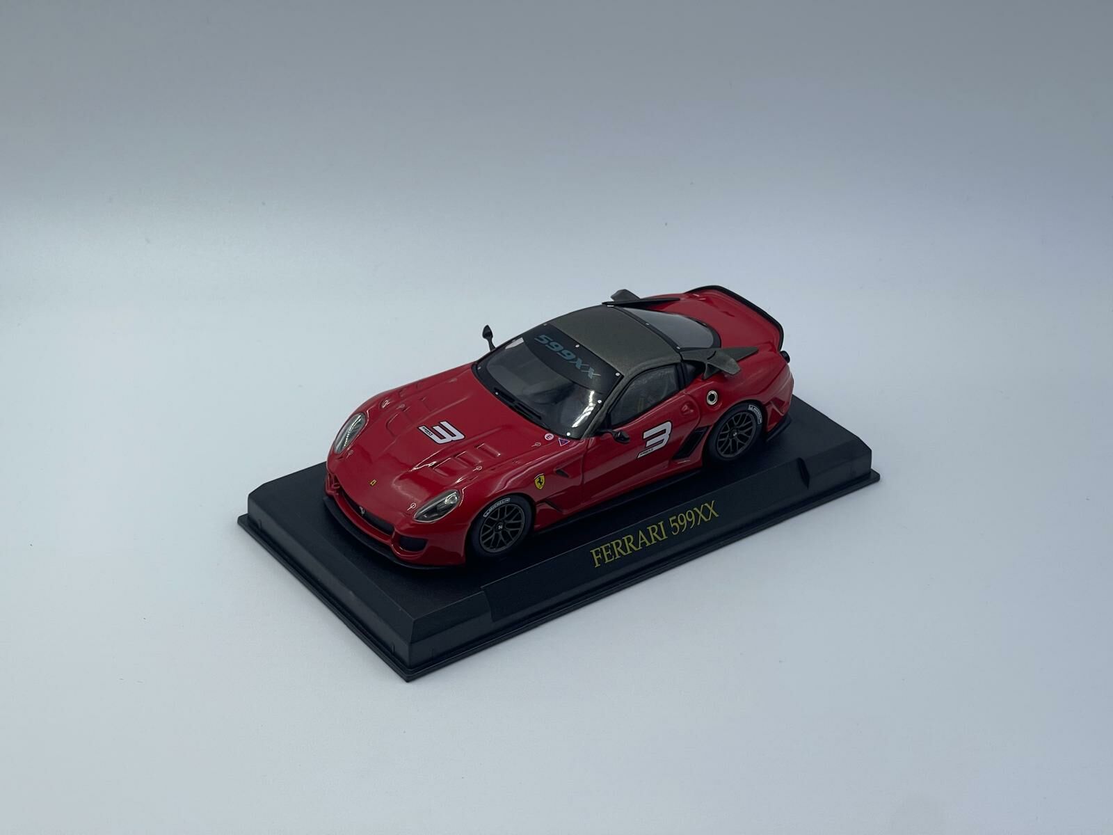 IXO 1/43 FERRARI 599XX RED