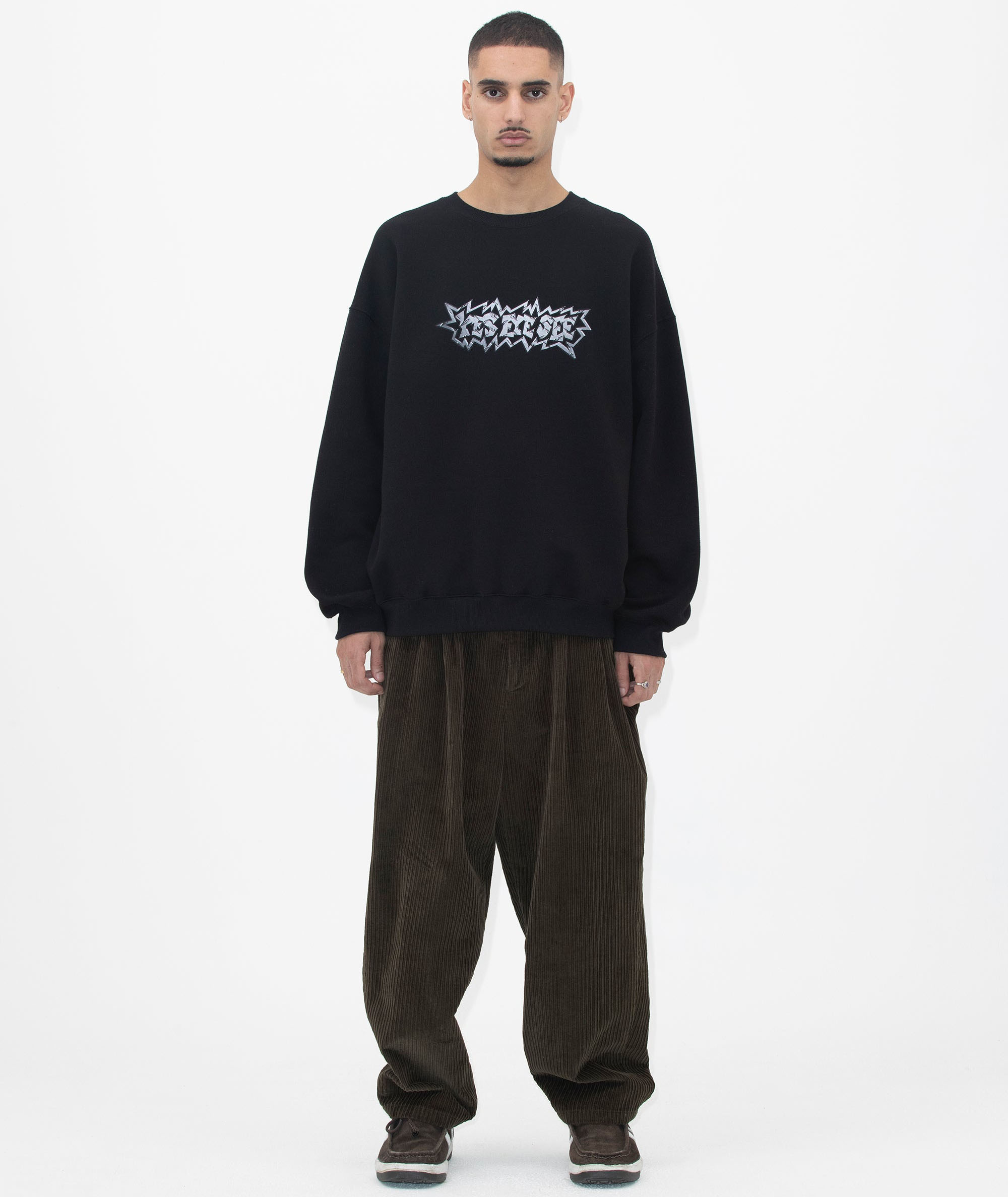 YESEYESEE】Y.E.S STEEL LOGO SWEATSHIRT