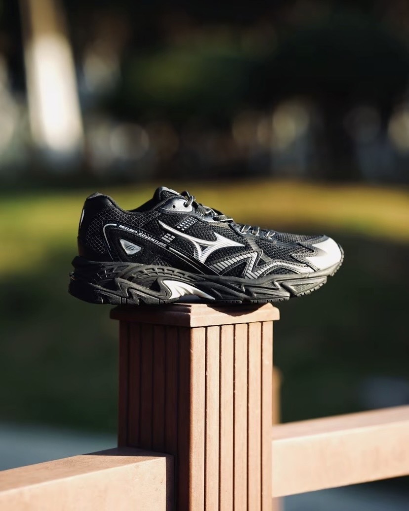 Mizuno Speed 2K 復古休閒跑步鞋 老爹鞋 男女同款 黑銀 D1GH222903