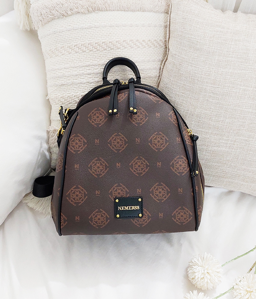 雙邊拉鍊經典後背包