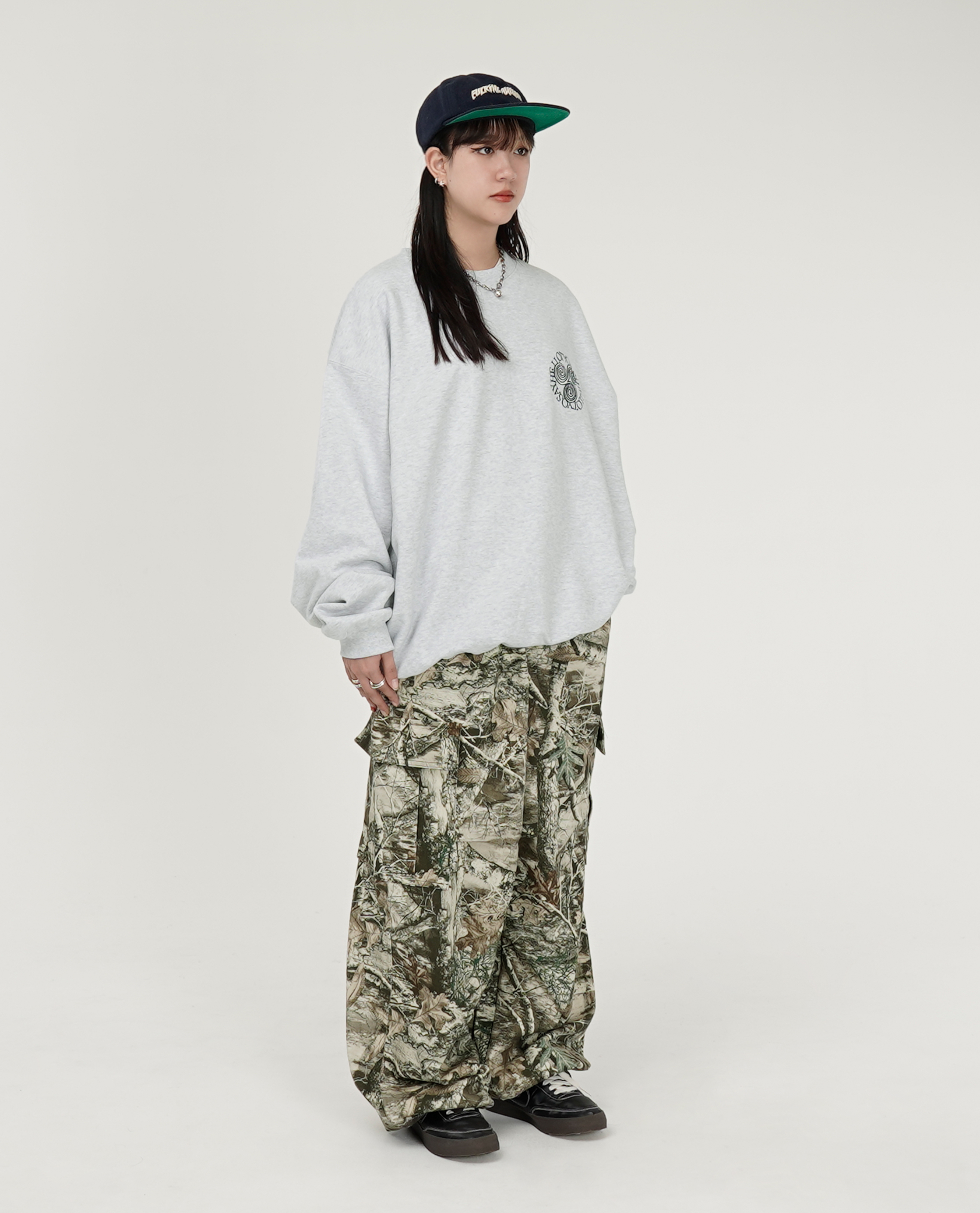 SAYHELLO Slap Logo Crew - 24FW
