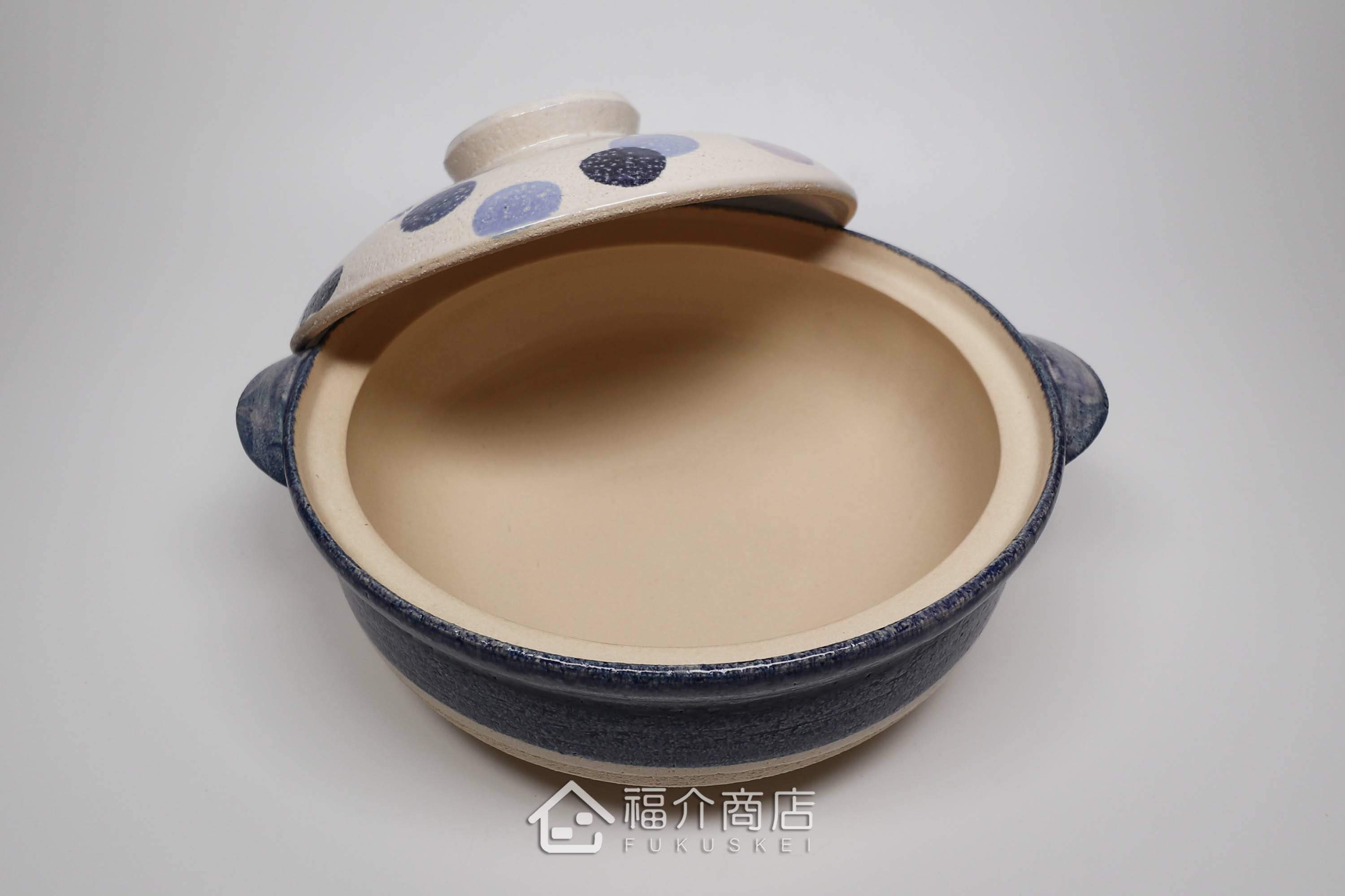 煮火鍋的日本陶鍋