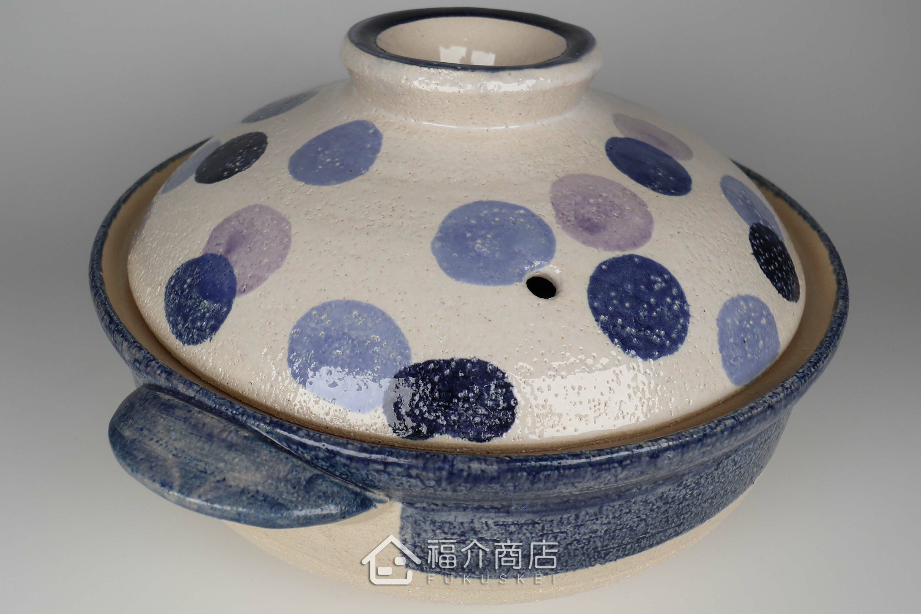 煮火鍋的日本陶鍋