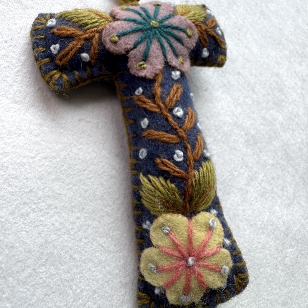 T | 字母吊飾 (流蘇款)