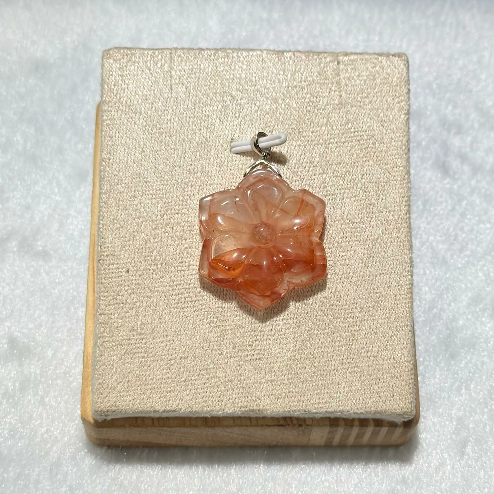 紅膠花 水晶花形吊飾 (#02)