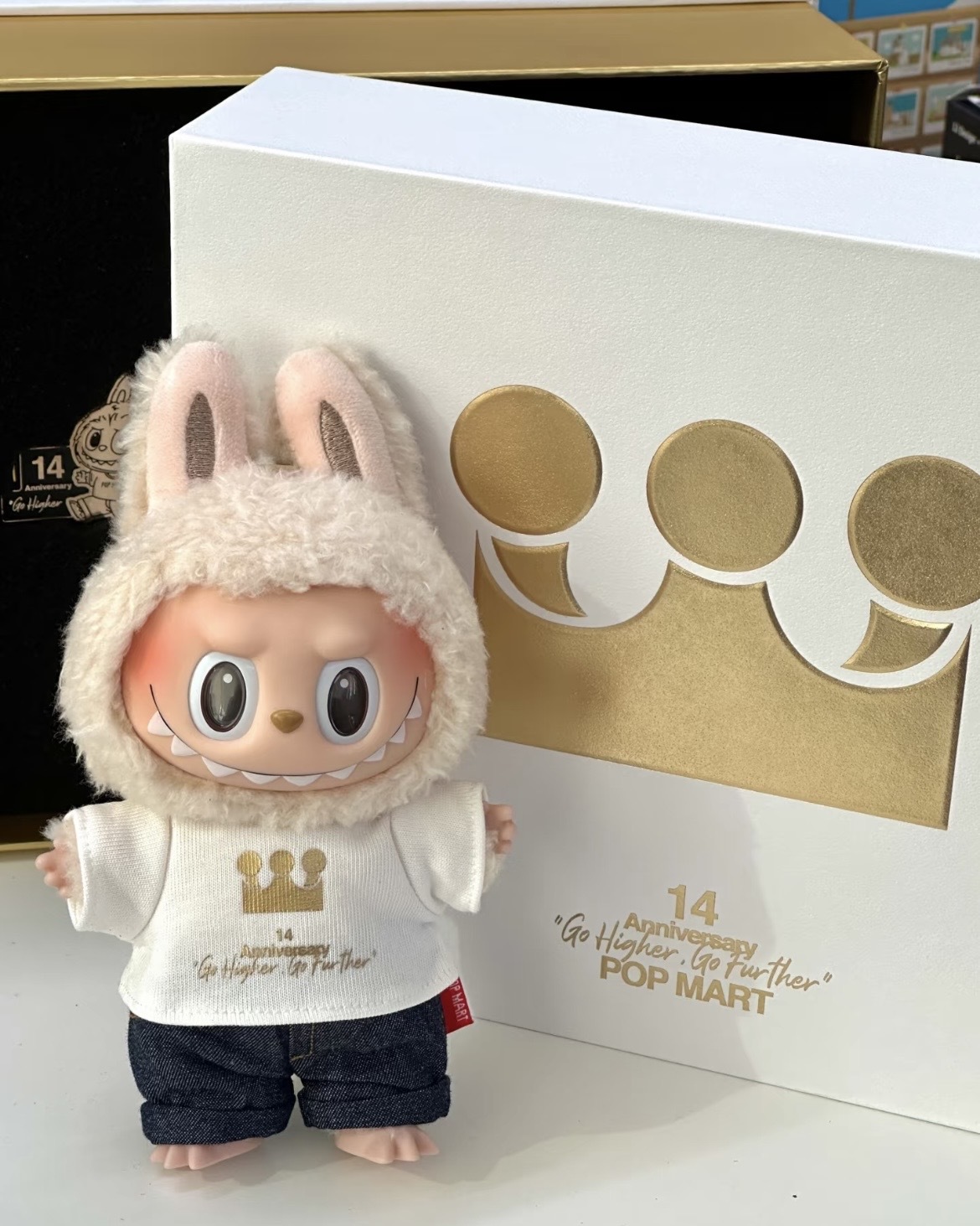 POPMART labubu 巾着 ピンク正規品 POPMART LABUBU ラブブ 巾着【ピンク】 - メルカリ