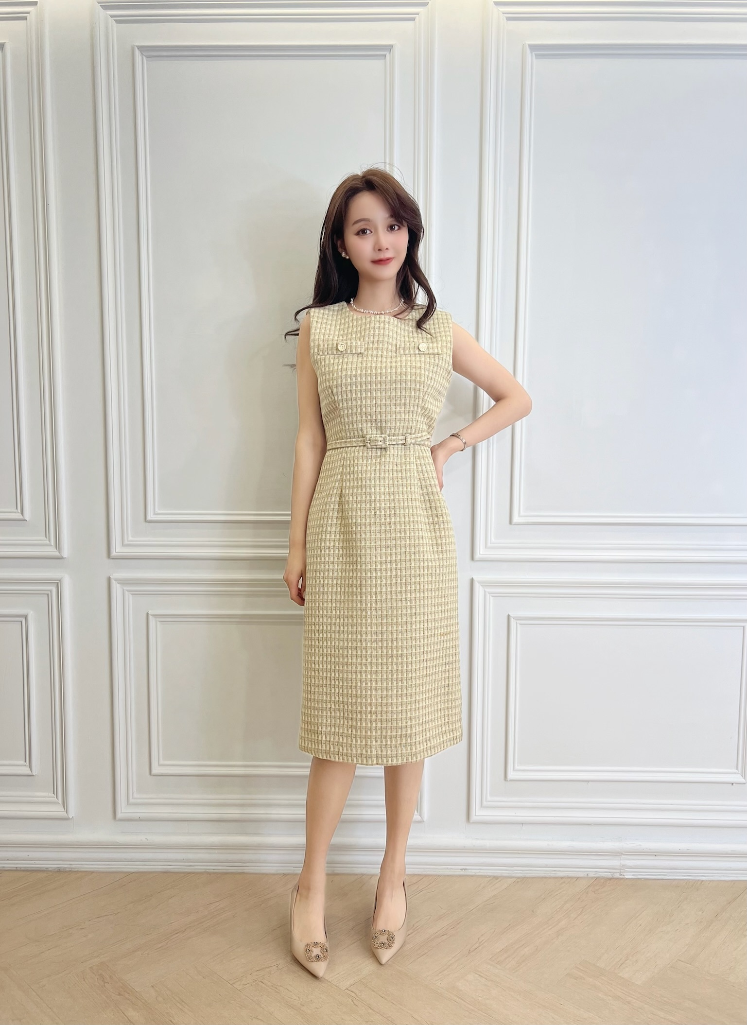 (高雅質感)毛呢格紋腰身洋