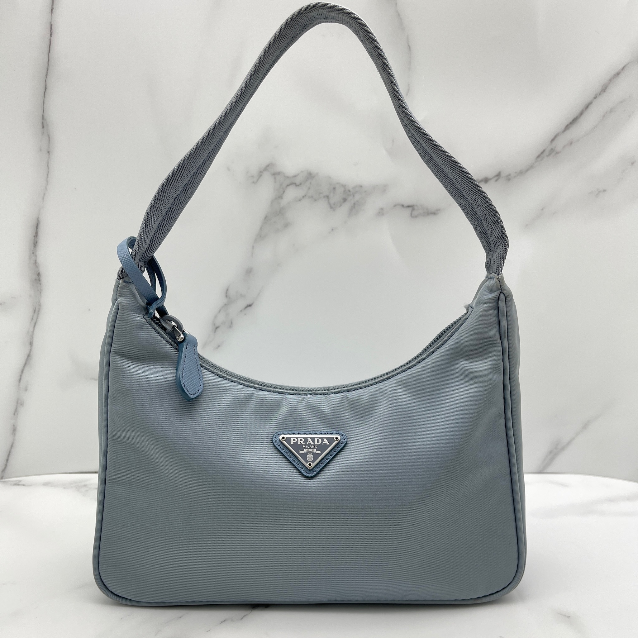 Prada Re-Edition2000 Nylon Hobo