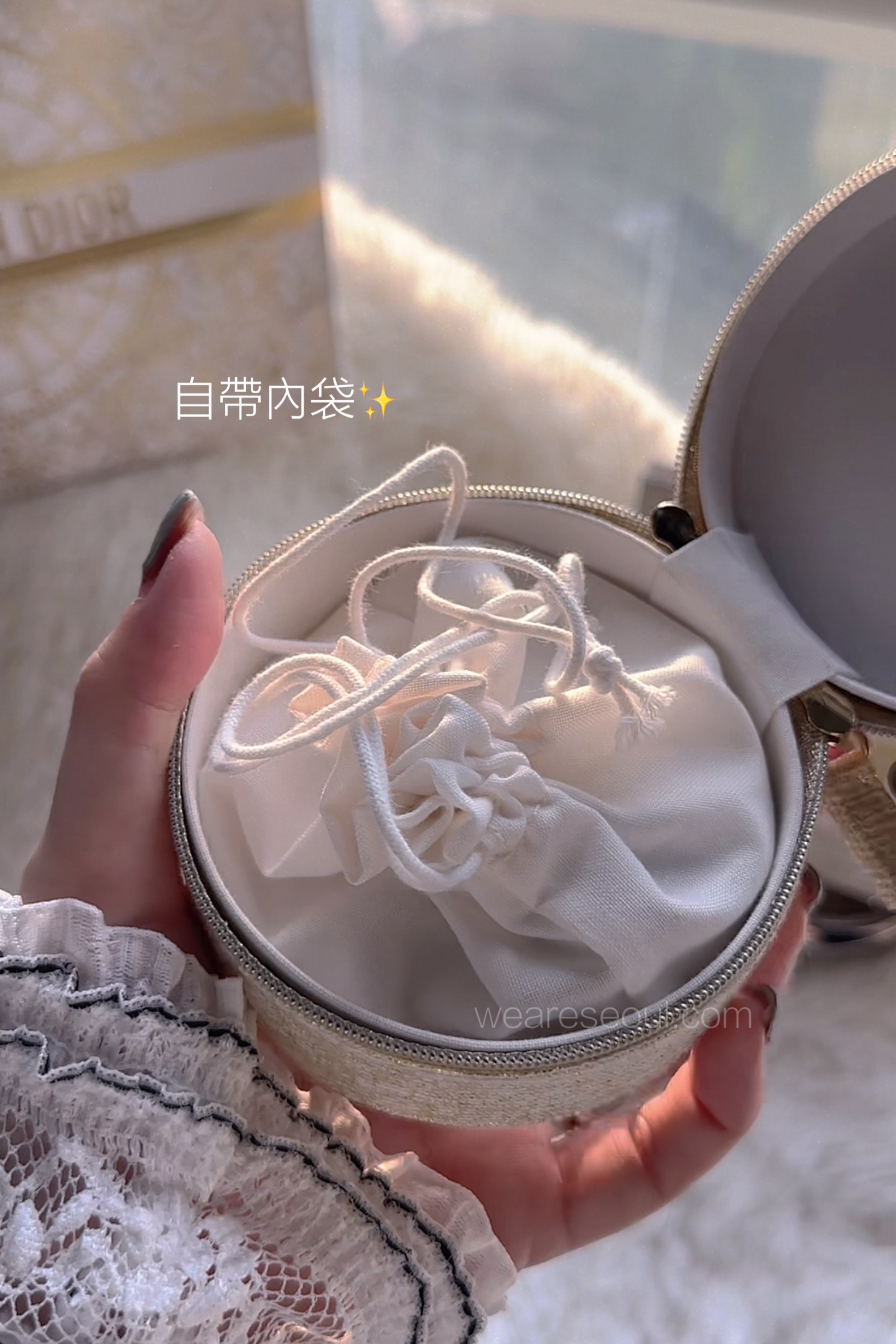 美品❗️Christian Dior ゴールドカフス　正規保管箱付き New Christian DIOR Gold Hard case Clutch/Crossbody Bag