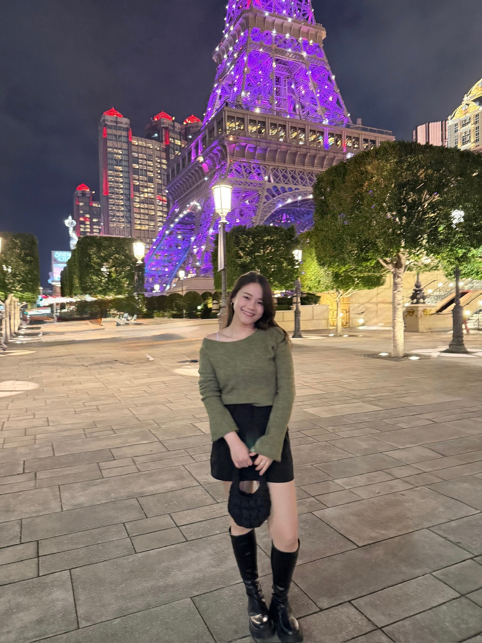 微喇叭袖! 露肩混羊毛上衣