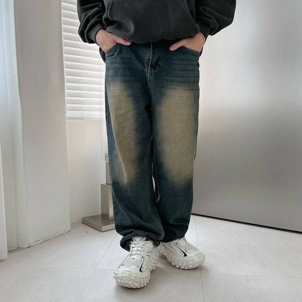 仿舊刷色牛仔褲