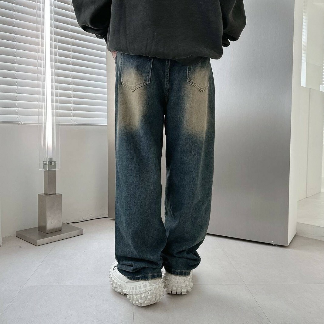 仿舊刷色牛仔褲