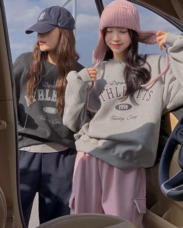 【優惠現貨】男女可穿！韓國ATHLETITS 無帽衛衣（3色）