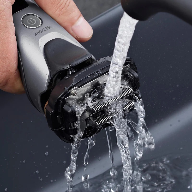 Panasonic Arc5 Lamdash Shaver ES-ALV6HS