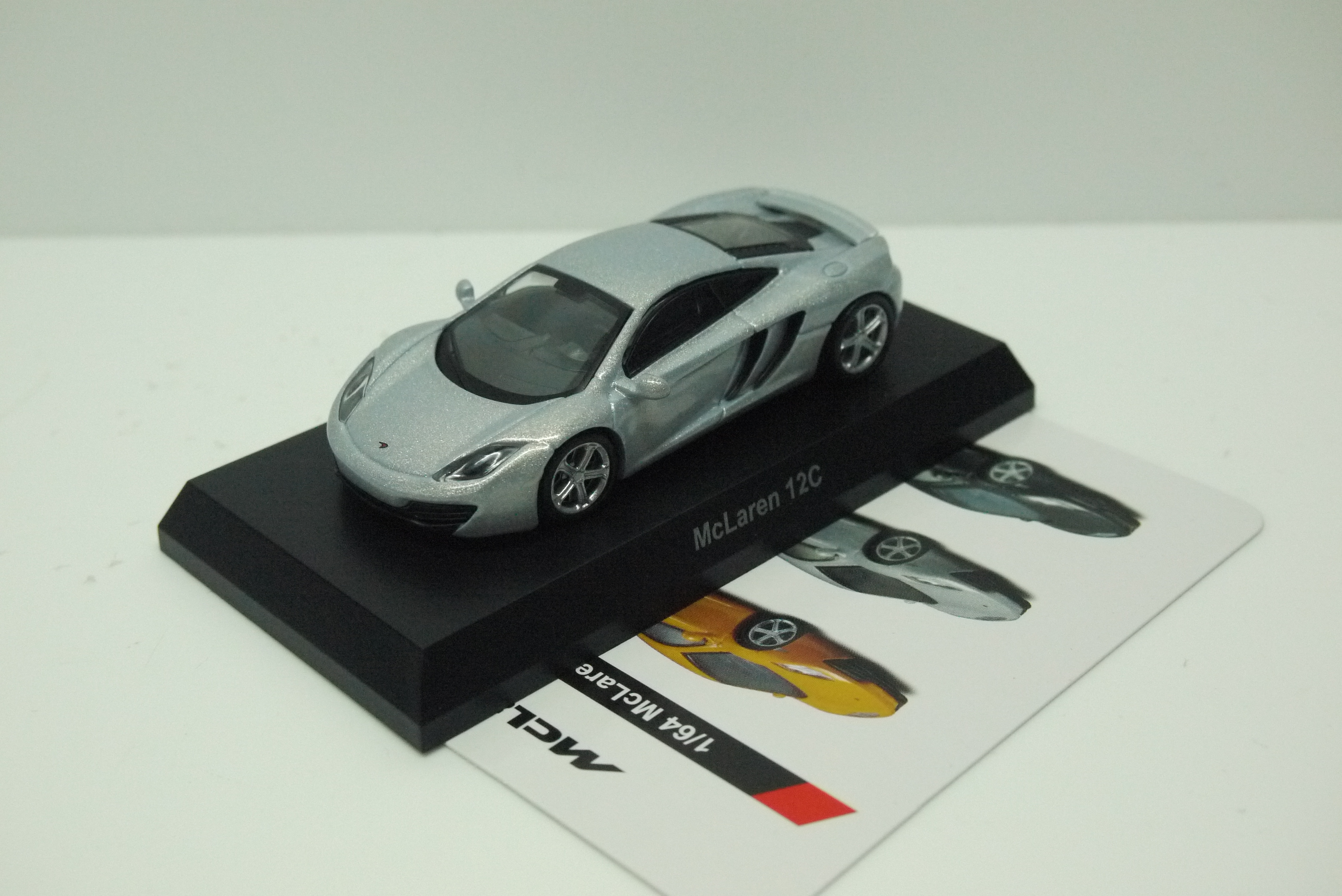 KYOSHO MCLAREN  12C SILVER