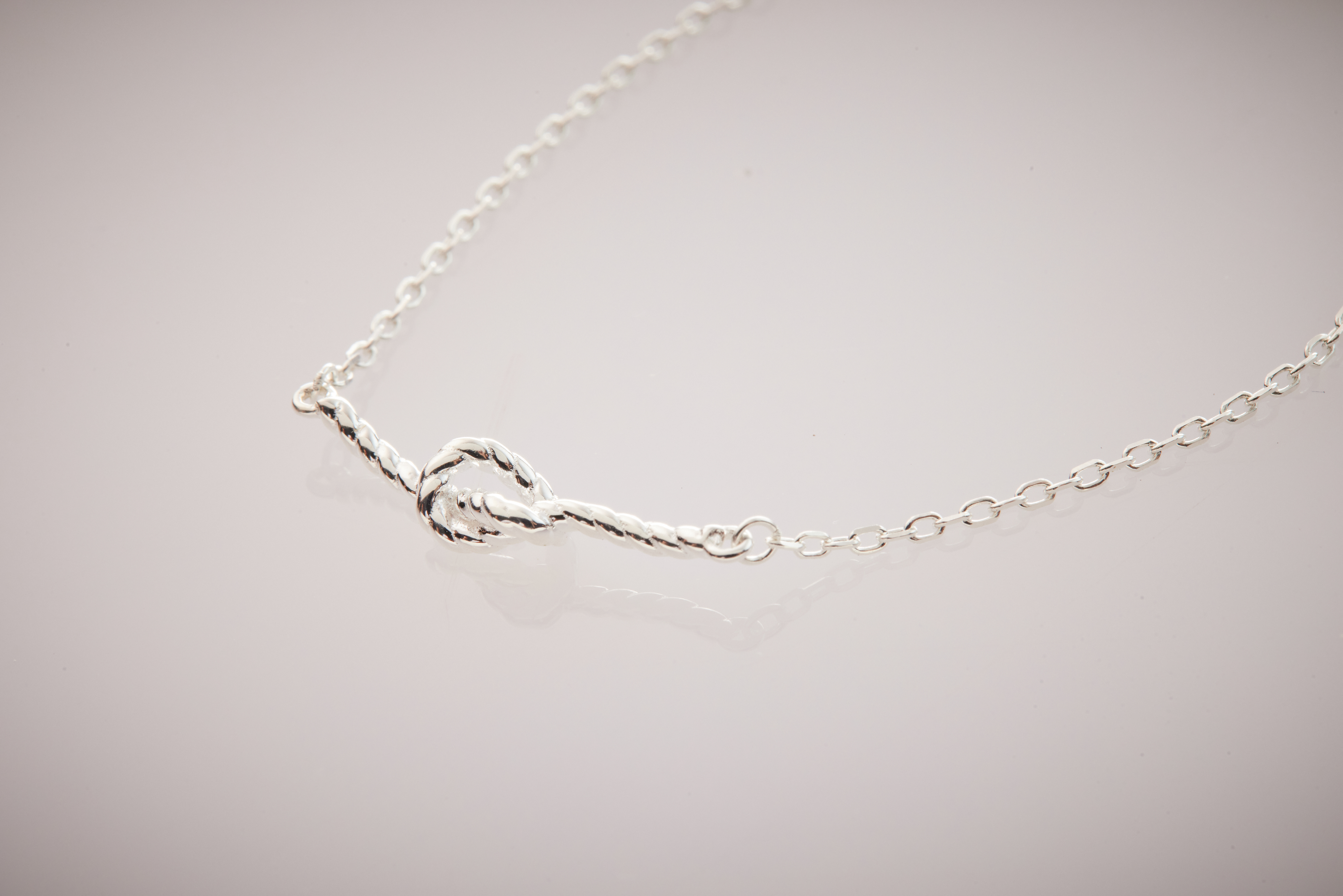 B310  | 純銀紐結手鍊