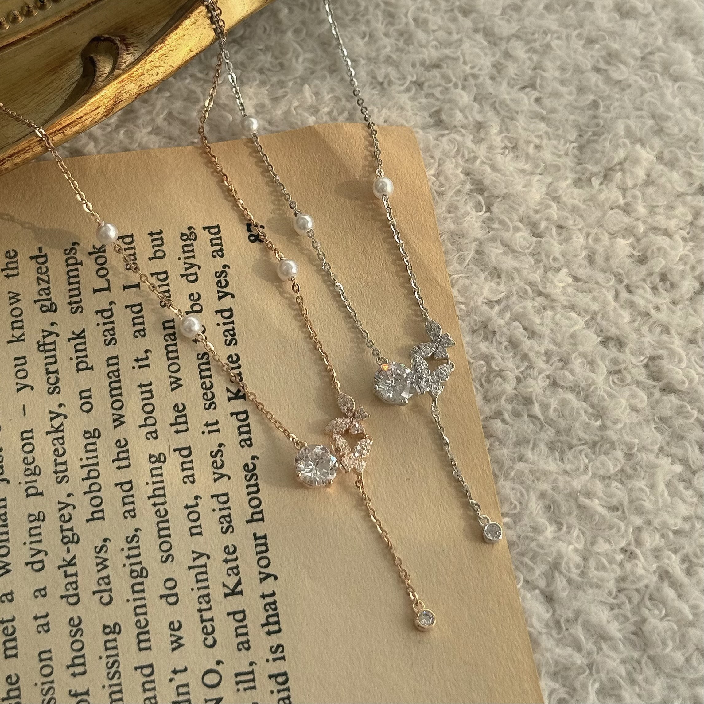 L01【輕奢】珍珠排鑽蝴蝶Y字鏈