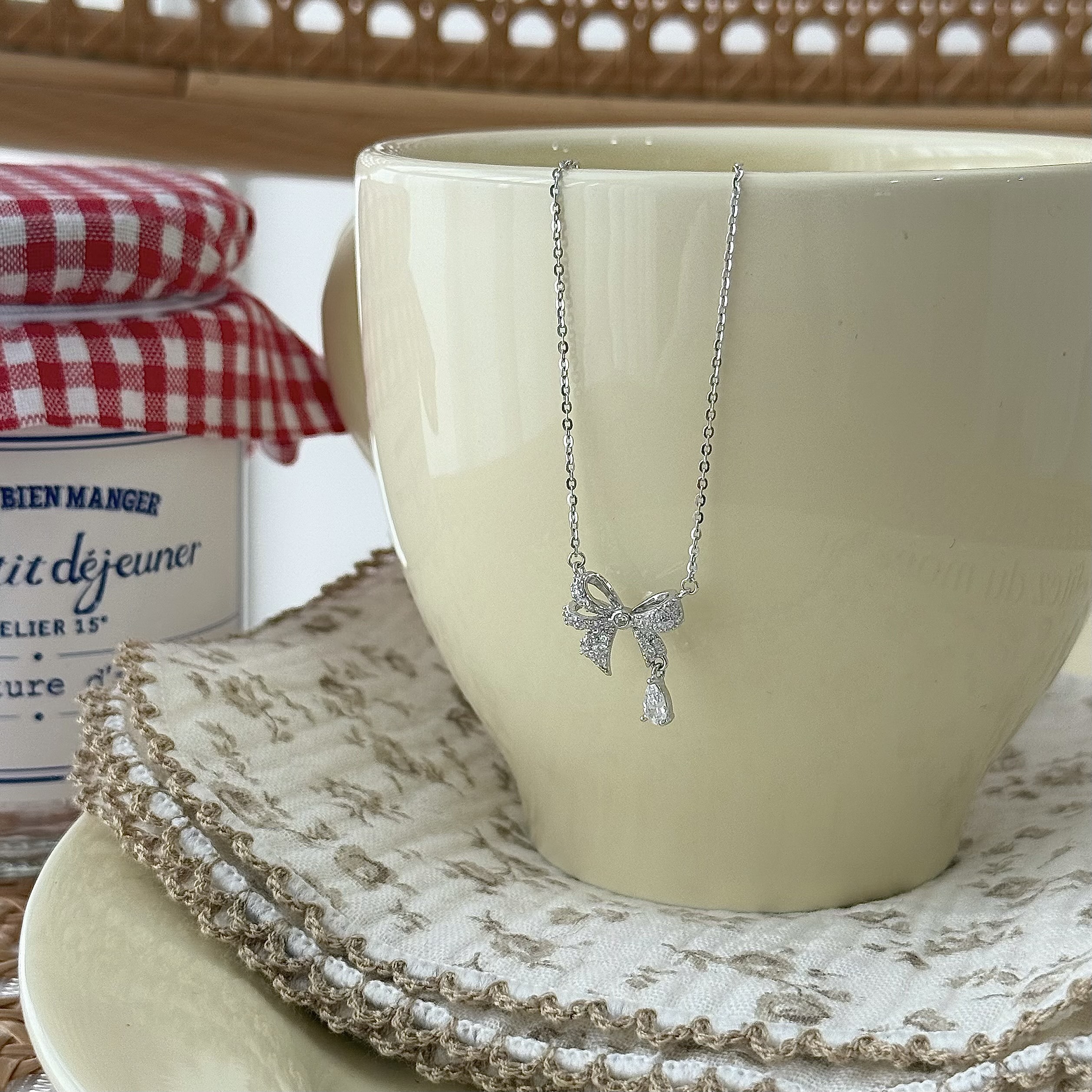 L07【輕奢】滿鑽蝴蝶結小垂吊純銀鎖骨鏈