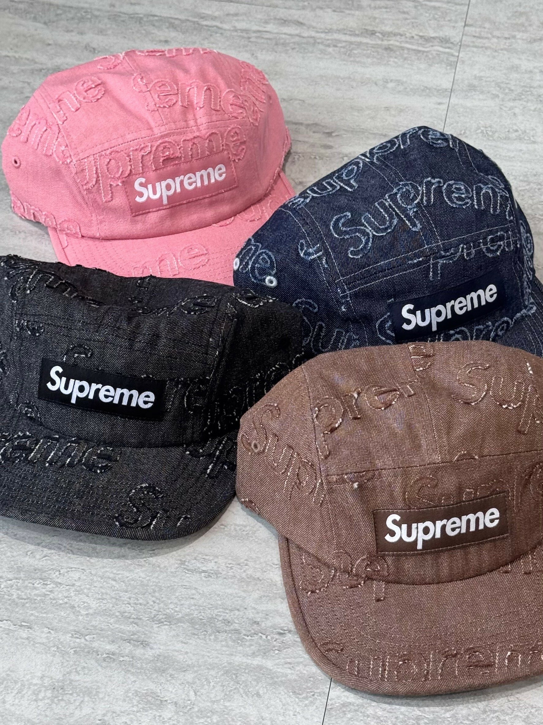 Supreme Lasered denim camp cap 飄字Logo 老帽
