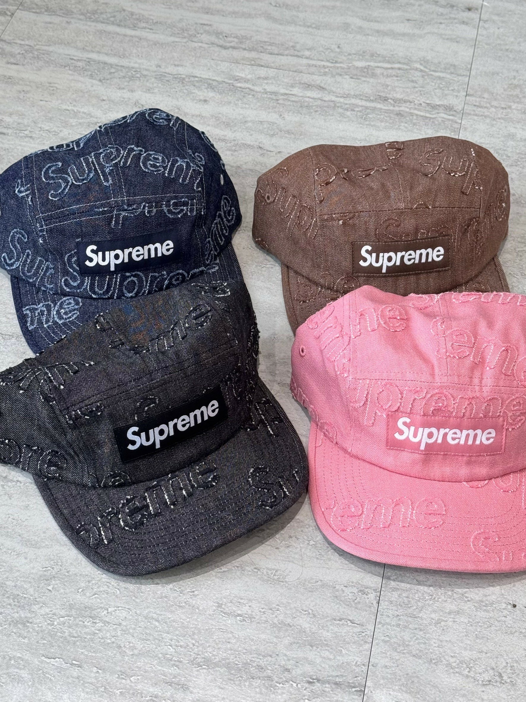 Supreme Lasered denim camp cap 飄字Logo 老帽