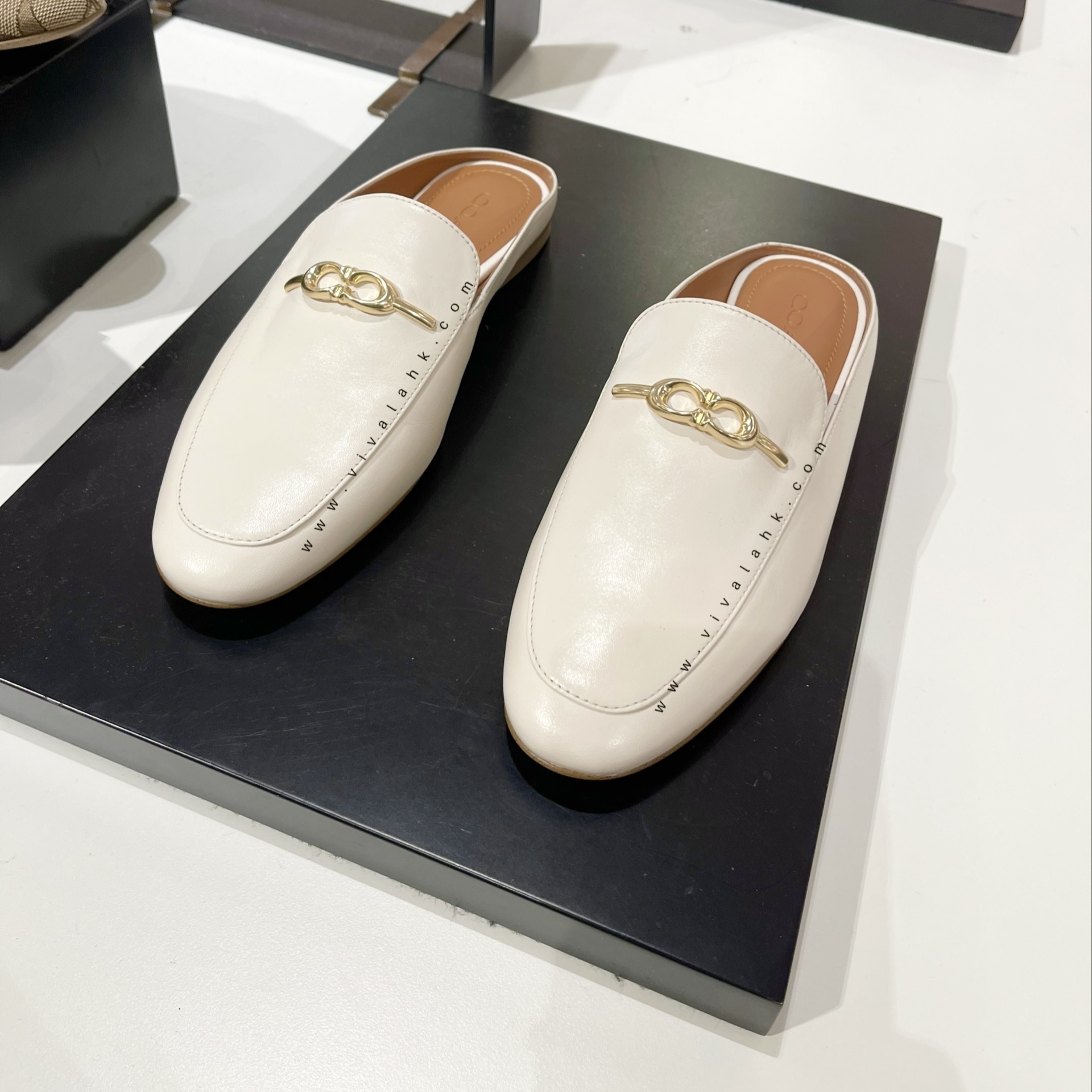 Coach - Sienna 平底半拖皮鞋 (C5770)