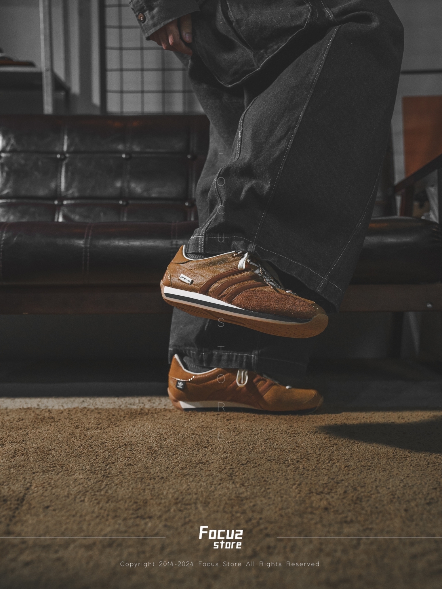 【Focus Store】部分現貨 Song For The Mute x Adidas Originals Country OG "Bronze Strata" 棕黃色  JH8639