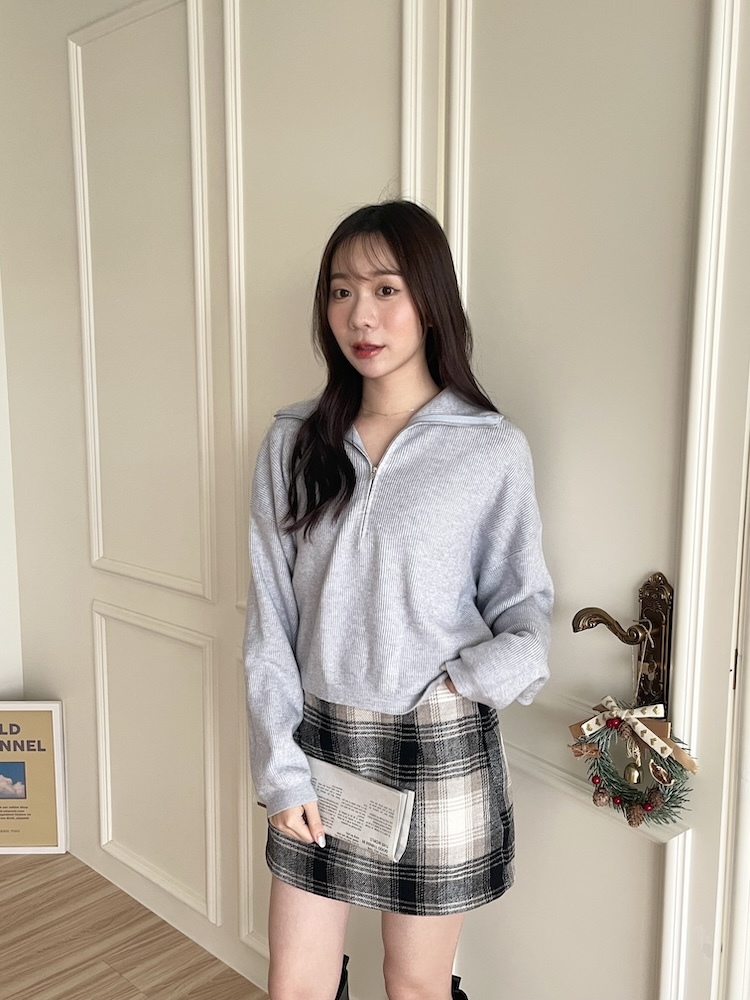 素色大翻領針織上衣