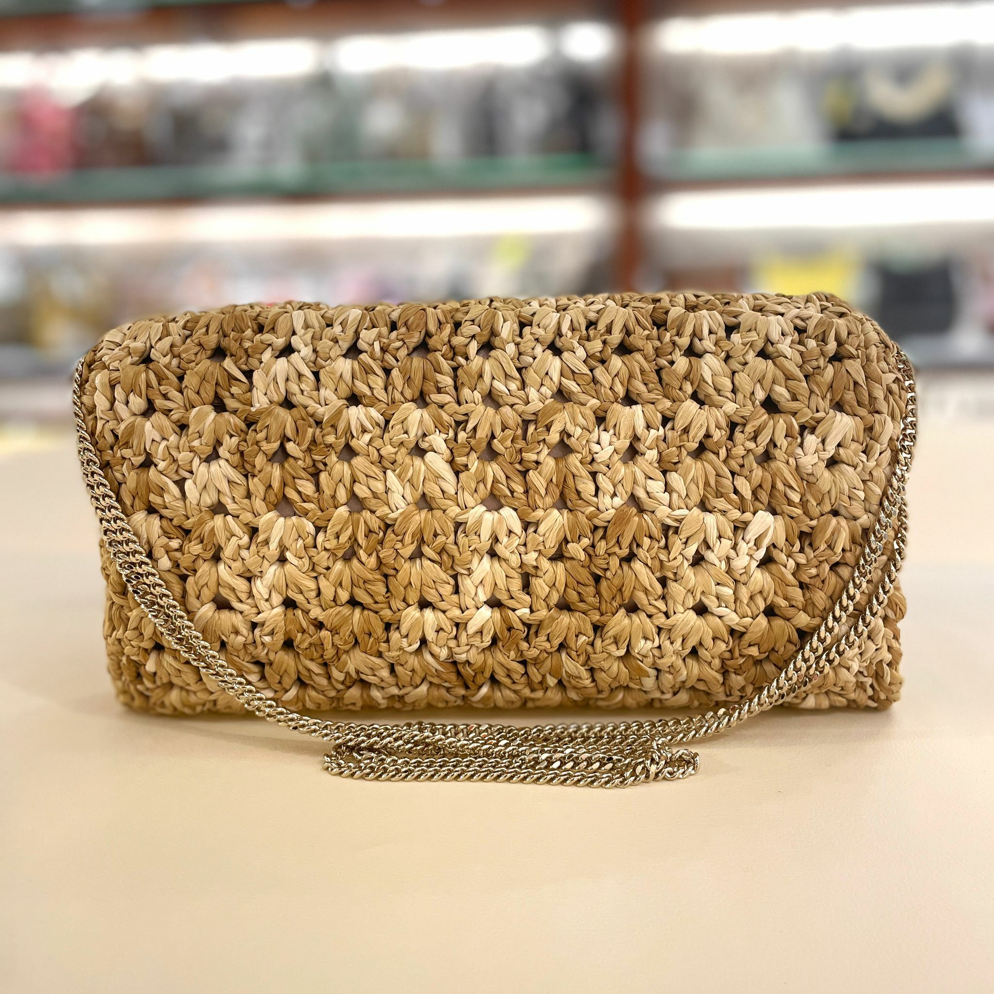 全新ROGER VIVIER 單肩袋/手拿包 拉菲草 宝石搭扣 #RV #BRAND NEW #香榭站正品