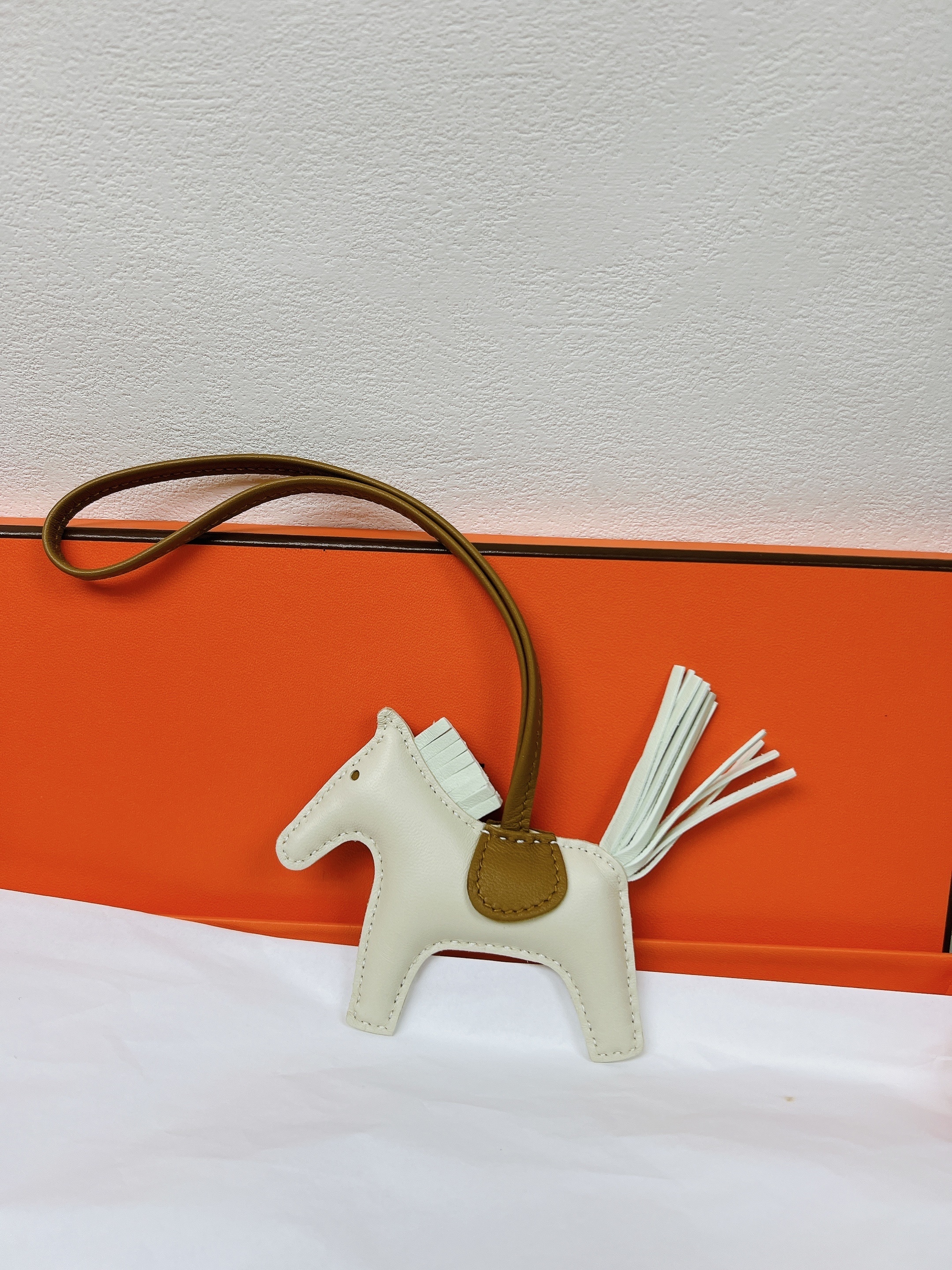 *Unused* Hermes rodeo pm charm (craie/ stamp b)