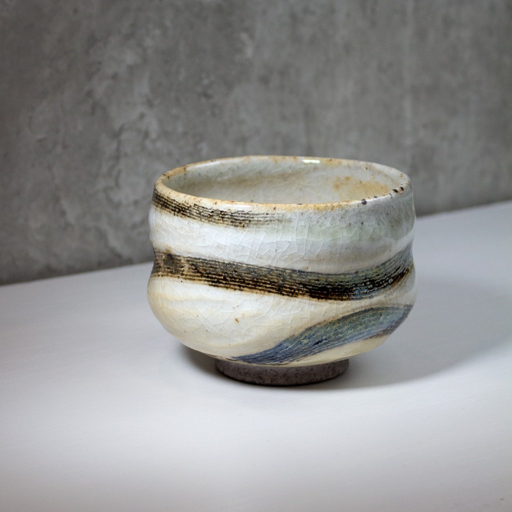黎明刷紋茶碗