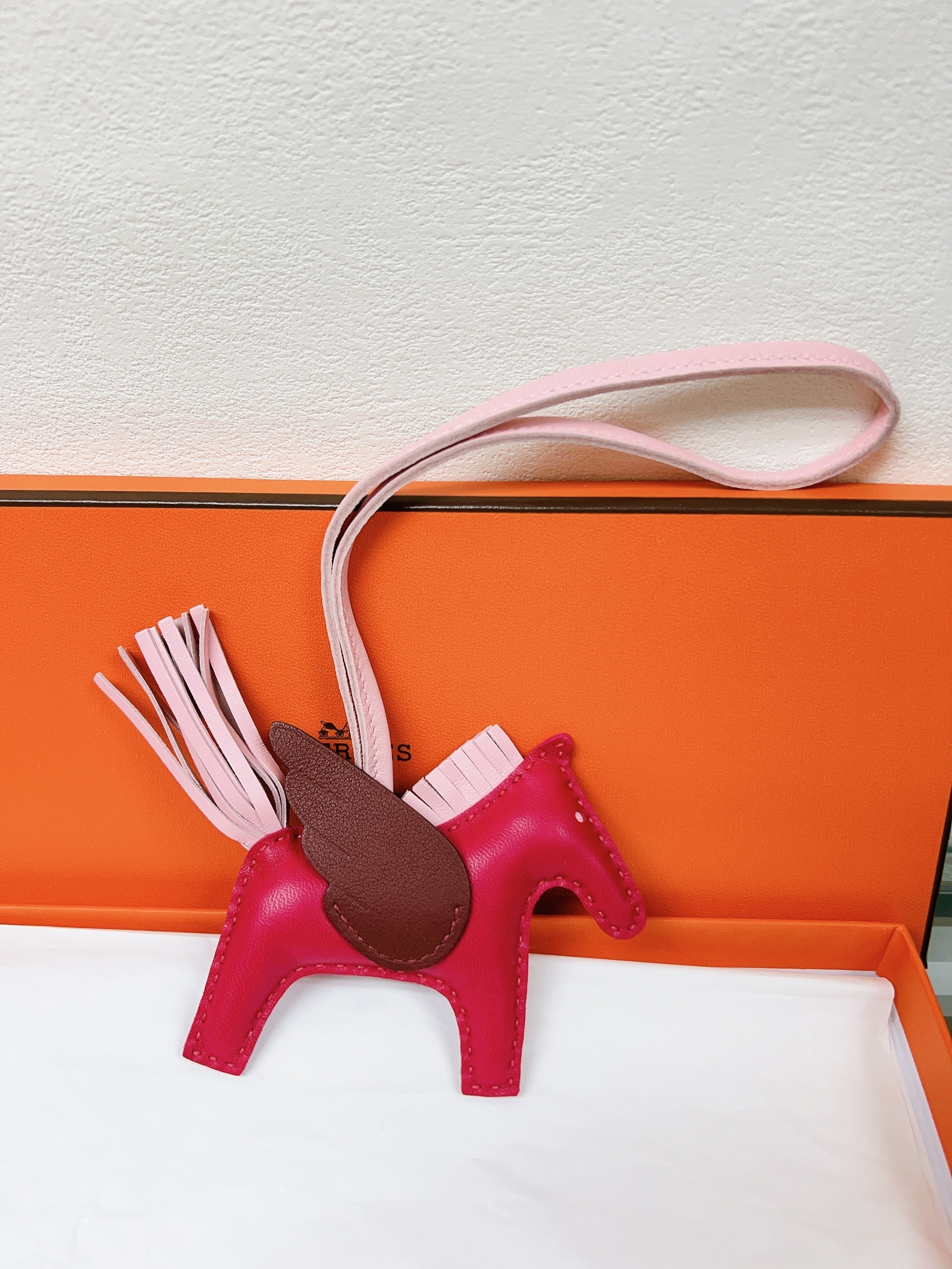 *Unused* Hermes rodeo pegase pm charm (pink stamp b)