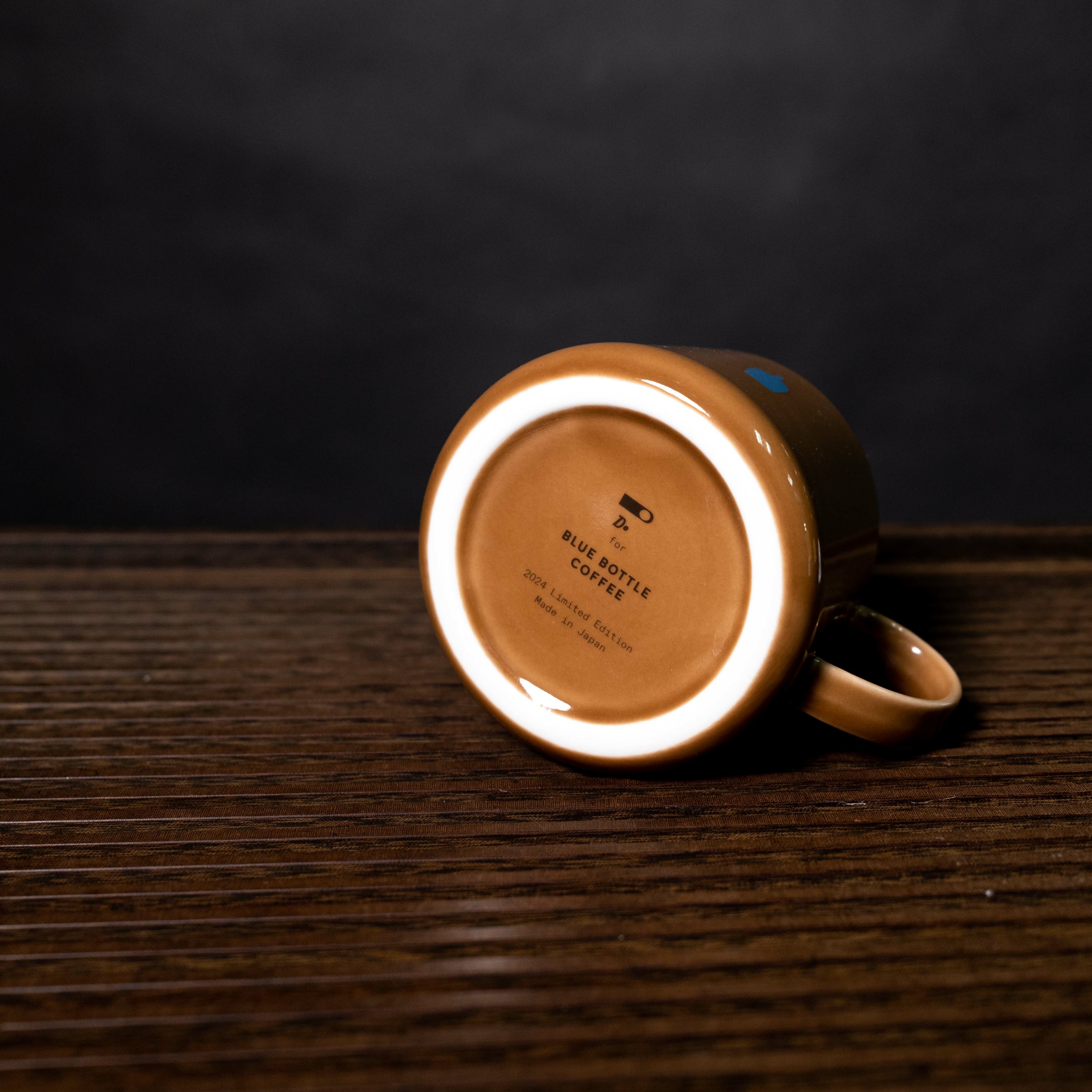 -(C032)-BLUE BOTTLE COFFEE HOLIDAY MUG 2024 LIMITED EDITION 藍瓶 馬克杯 陶瓷 焦糖色 340ML