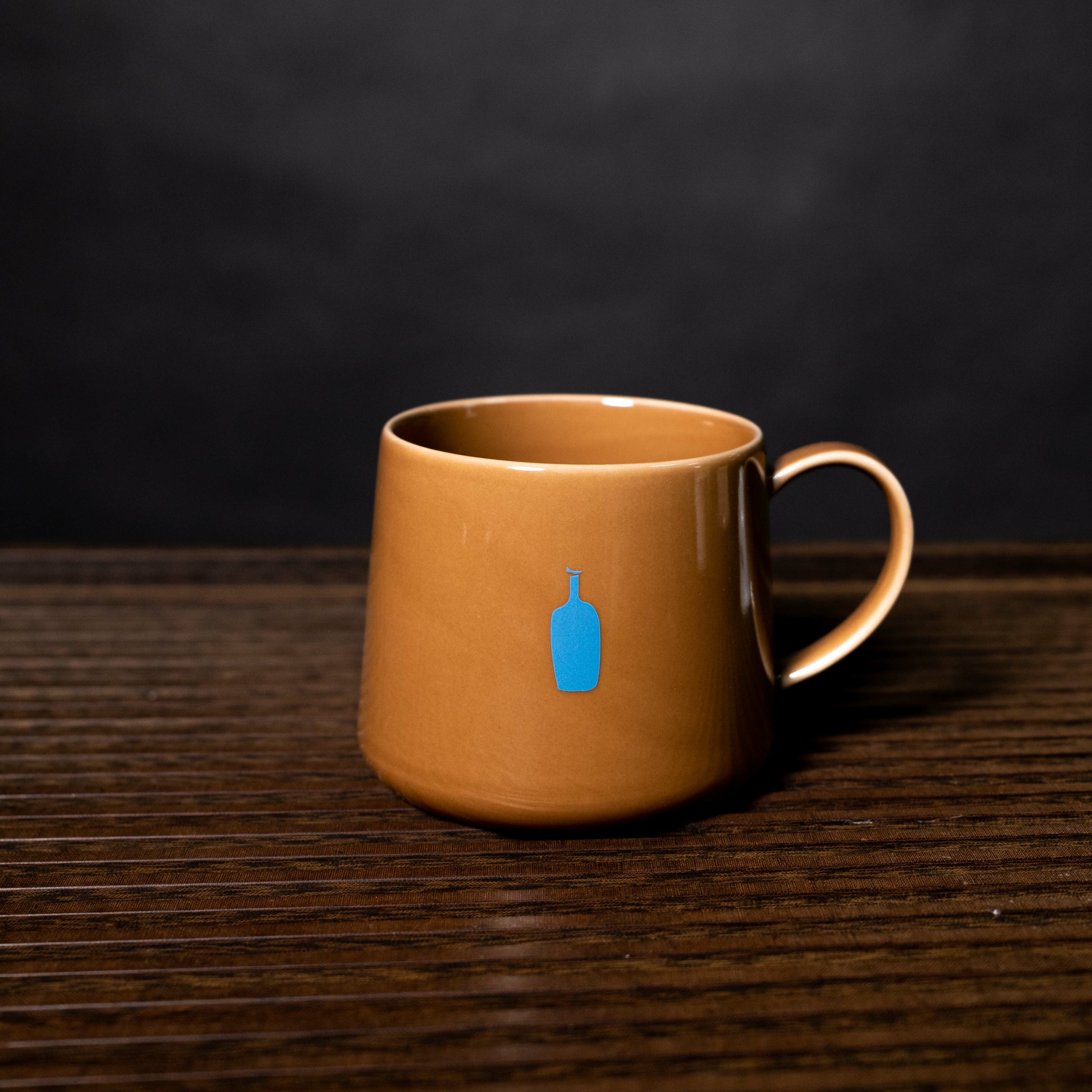 -(C032)-BLUE BOTTLE COFFEE HOLIDAY MUG 2024 LIMITED EDITION 藍瓶 馬克杯 陶瓷 焦糖色 340ML