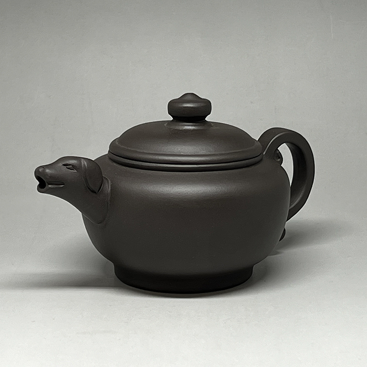 中国宜興紫砂 本物保証　１９３４年の作品 中国宜興紫砂 沿わ 本物保証 1934年の作品