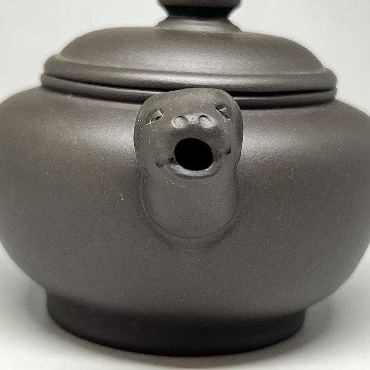 中国宜興紫砂 本物保証　１９３４年の作品 中国宜興紫砂 沿わ 本物保証 1934年の作品