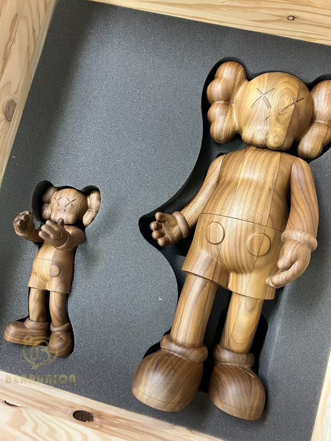 🥇現貨🥇KAWS GOOD INTENTIONS LIMITED OF 100