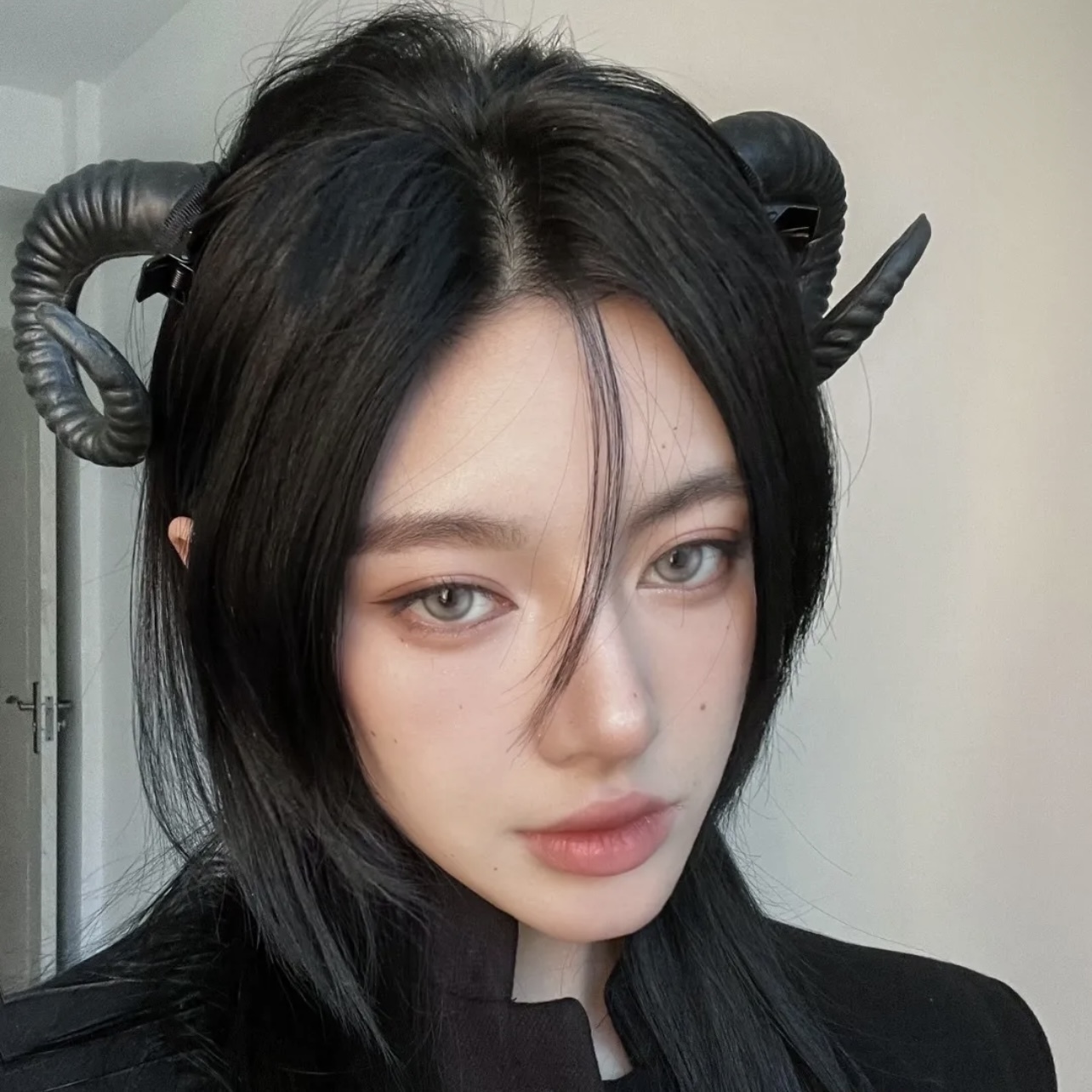 AnnieOne - Giltduke - 1Day - 10Pair