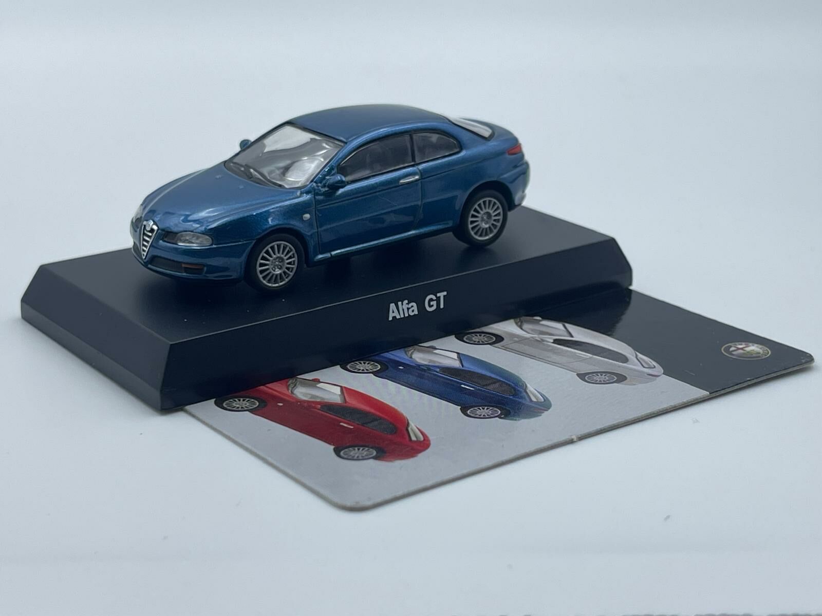 KYOSHO ALFA ROMEO GT BLUE