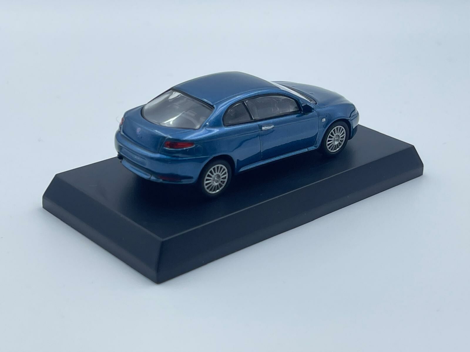 KYOSHO ALFA ROMEO GT BLUE