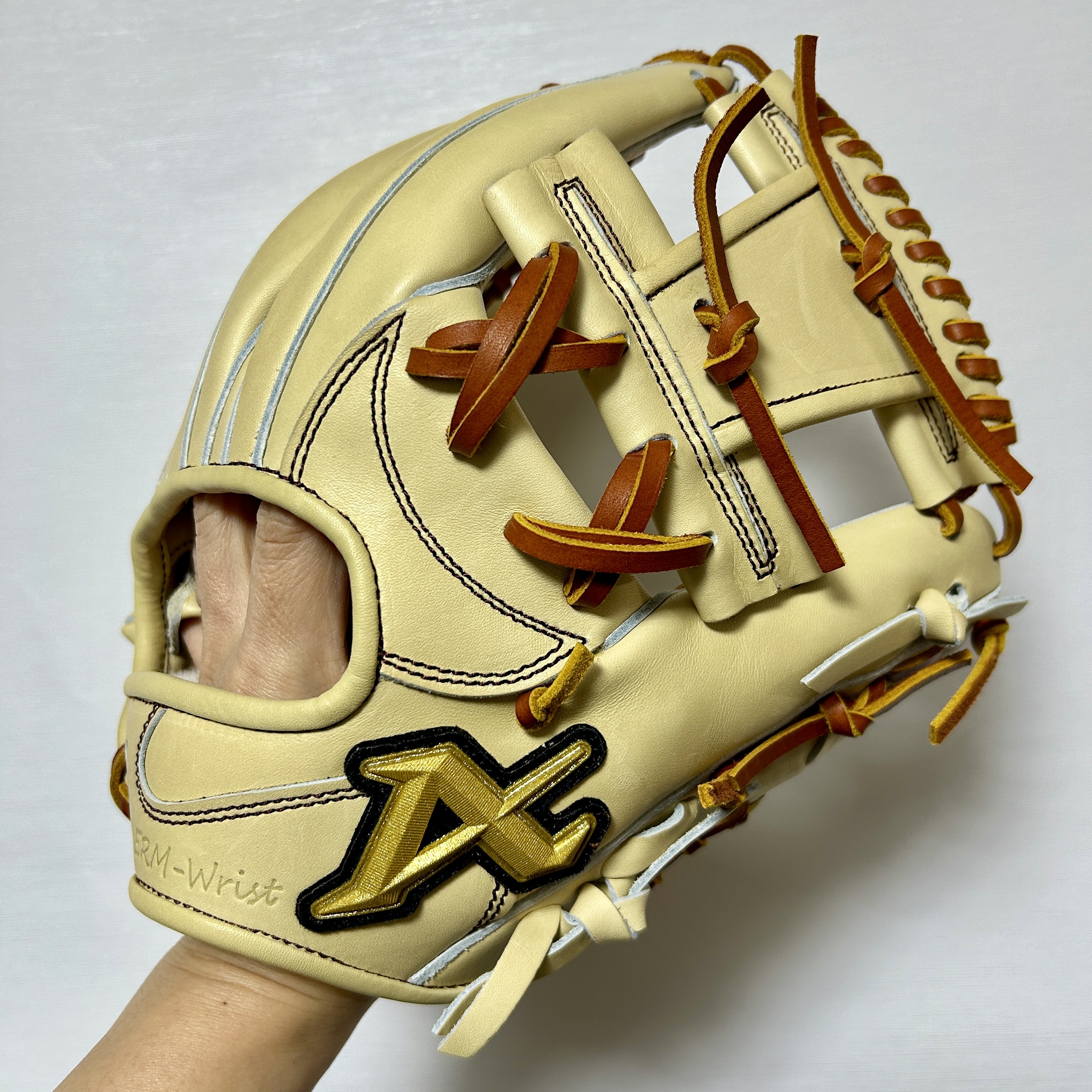 ATOMS NEO Professional Line 硬式 内野 APL-NE066 牧 秀悟モデル