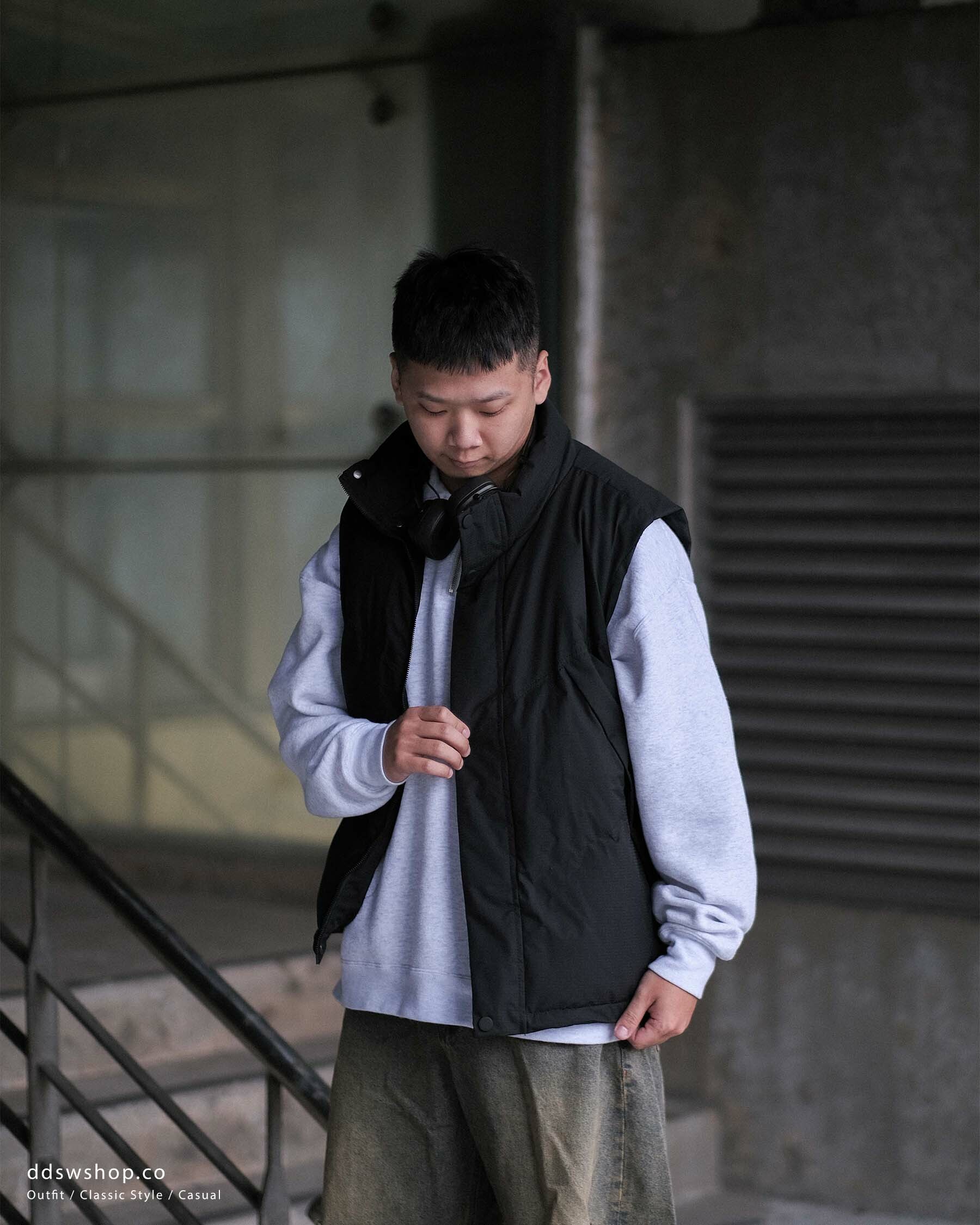 "現貨+預購" D.CLOSET石墨烯背心 J07