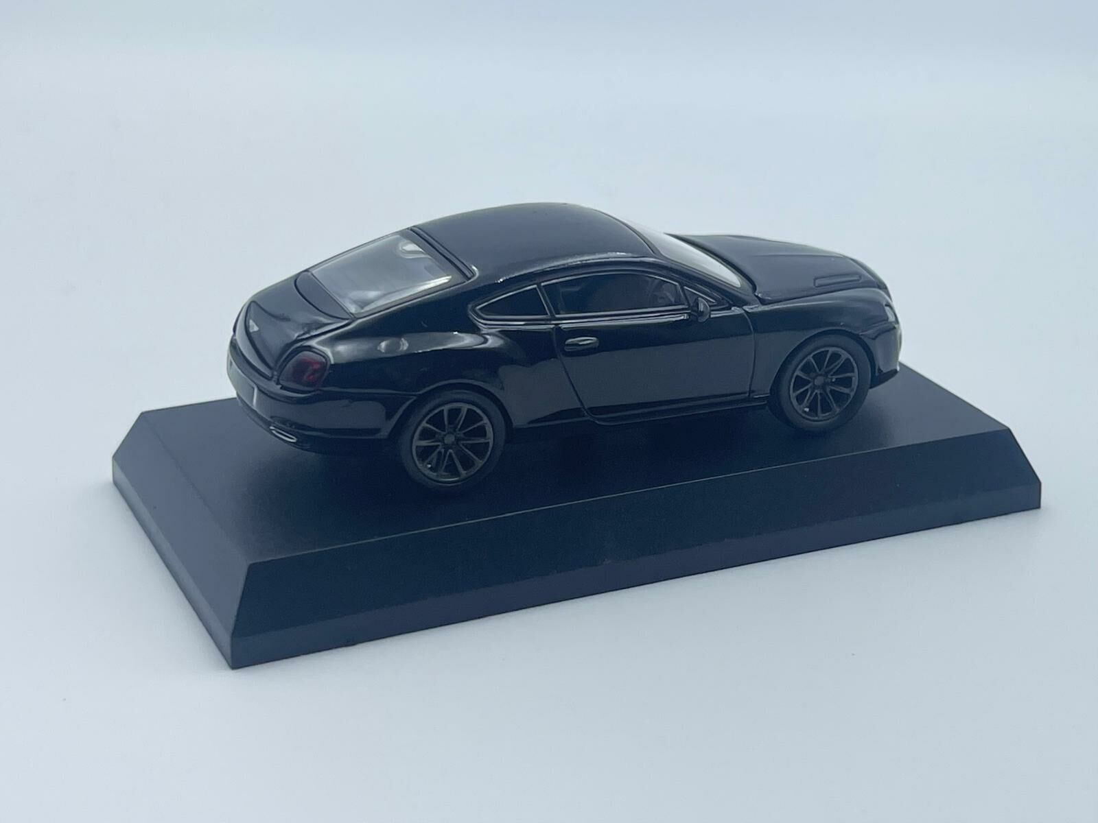 KYOSHO BENTLEY CONTINENTAL SUPERSPORTS BLACK