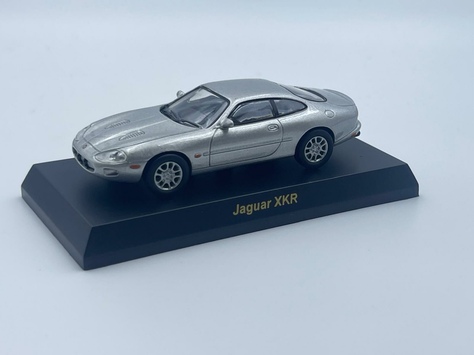 KYOSHO JAGUAR XKR SILVER