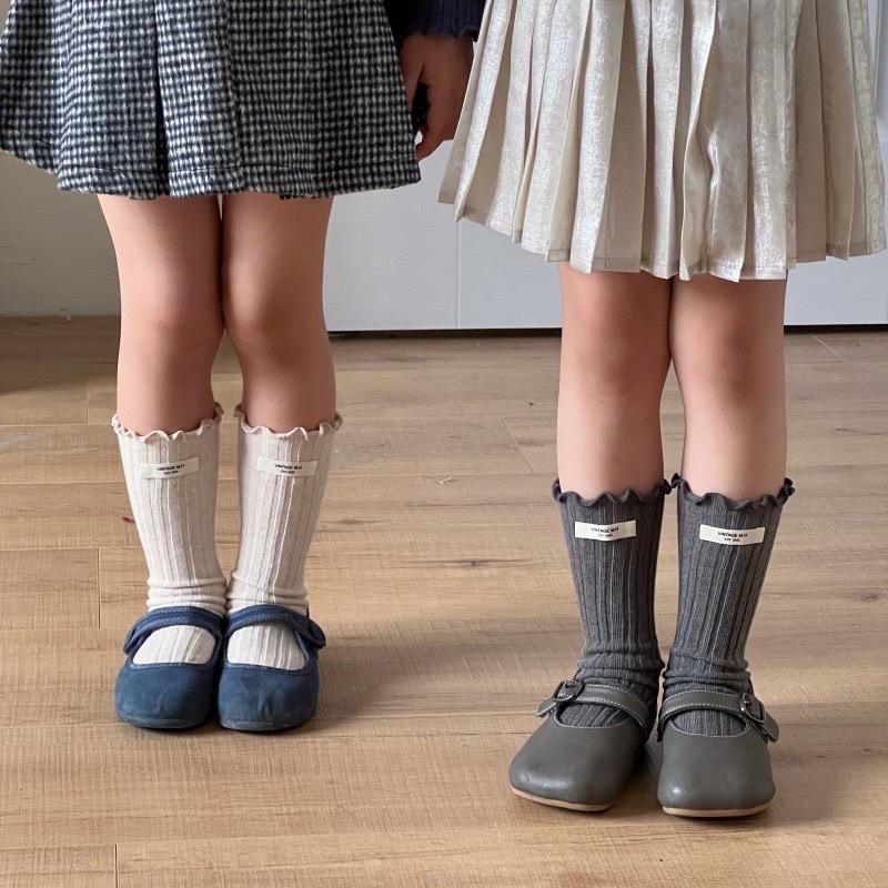 無腳跟純色木耳邊坑條襪子