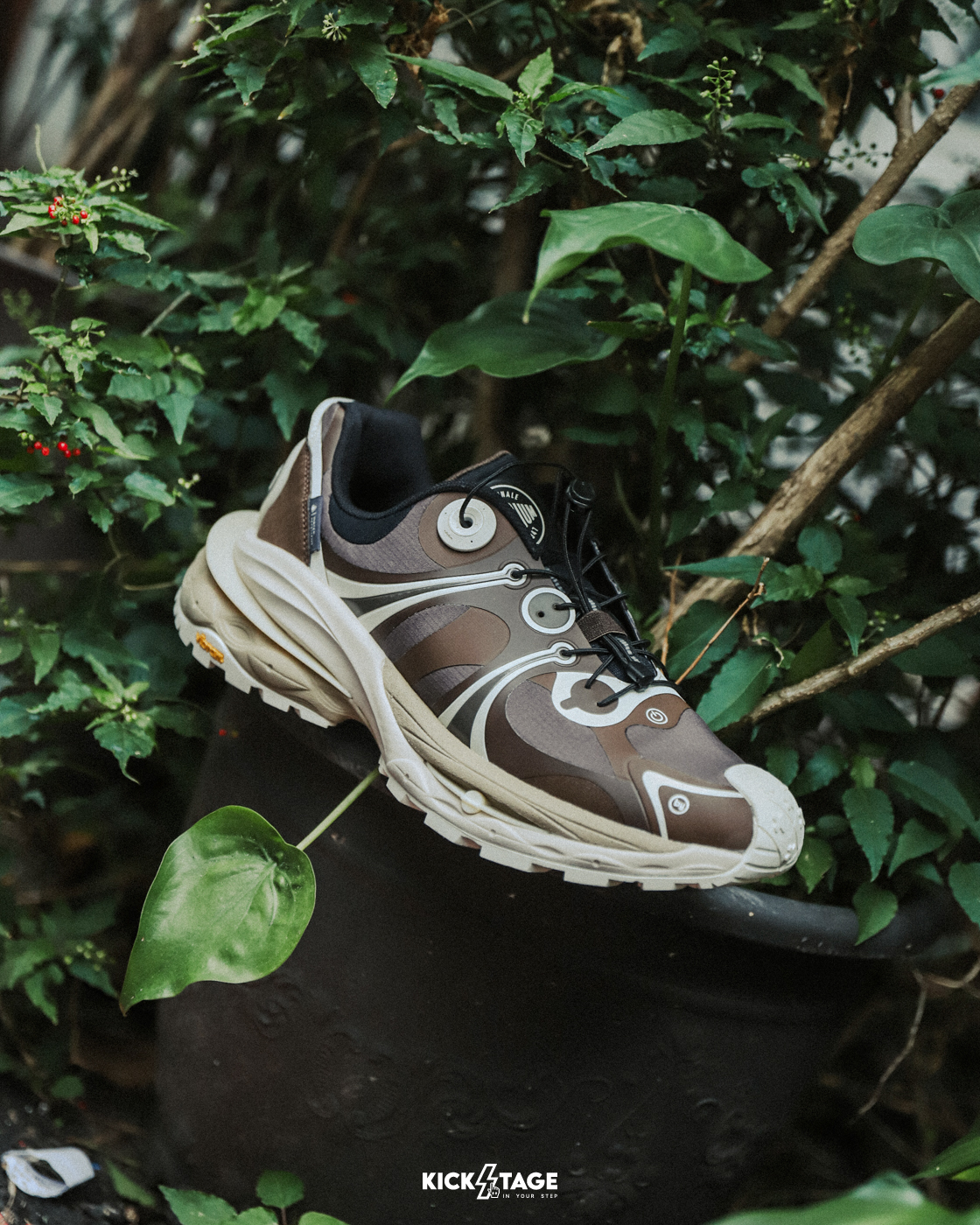 **特價商品售出不退換**男鞋 PALLADIUM PALLALOOP VIBRAM® 咖啡 黃金大底 異材質 拼接 復古 老爹 休閒鞋【09323-202】