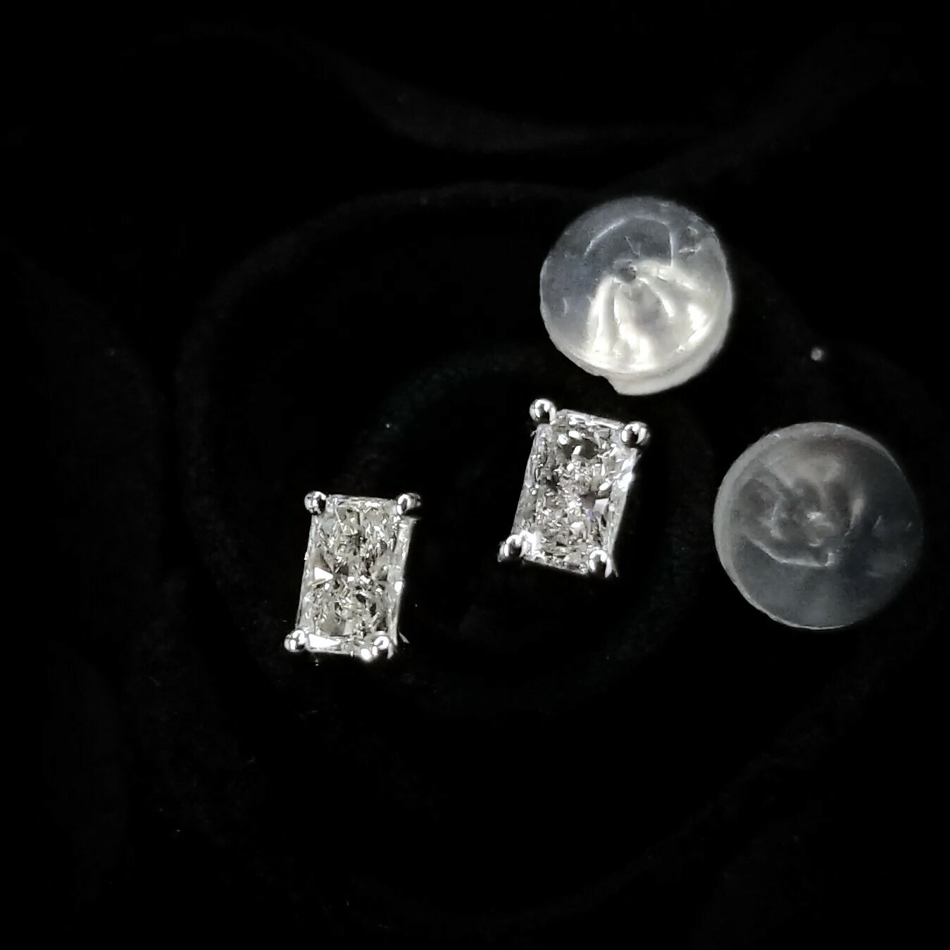 全新18K白金【主石33份方形鑽石】耳環