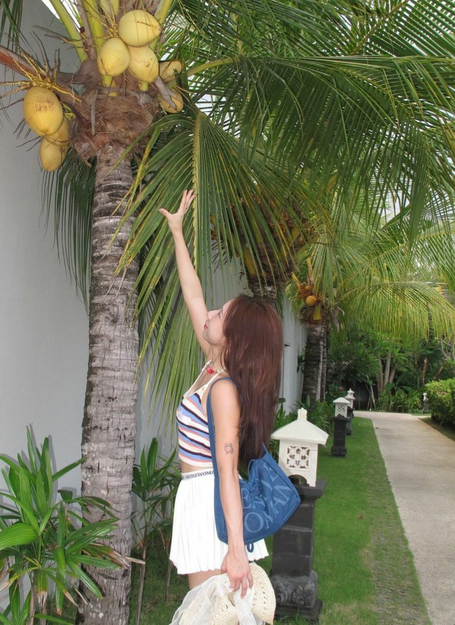 Gentle Woman Denim Dumpling Bag(Seoul Indigo)