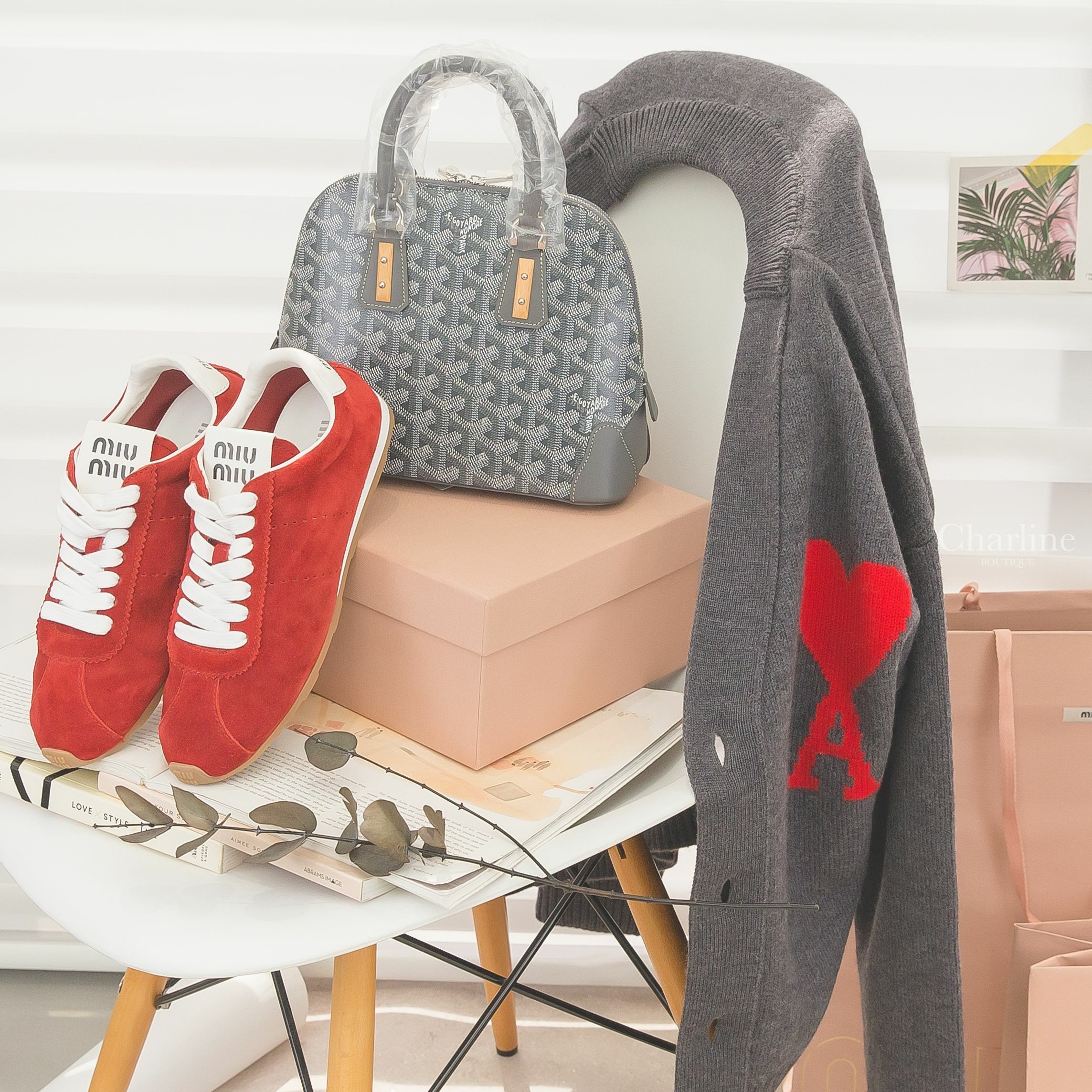 Miu Miu Plume Suede Sneakers 猩紅色麂皮棕白色皮革飾邊黑字運動鞋,Goyard Vendôme Mini Bag 灰色帆布小牛皮同色提把木紋裝飾黃色內裡迷你拉鍊手提包-Charline Boutique 精品代購