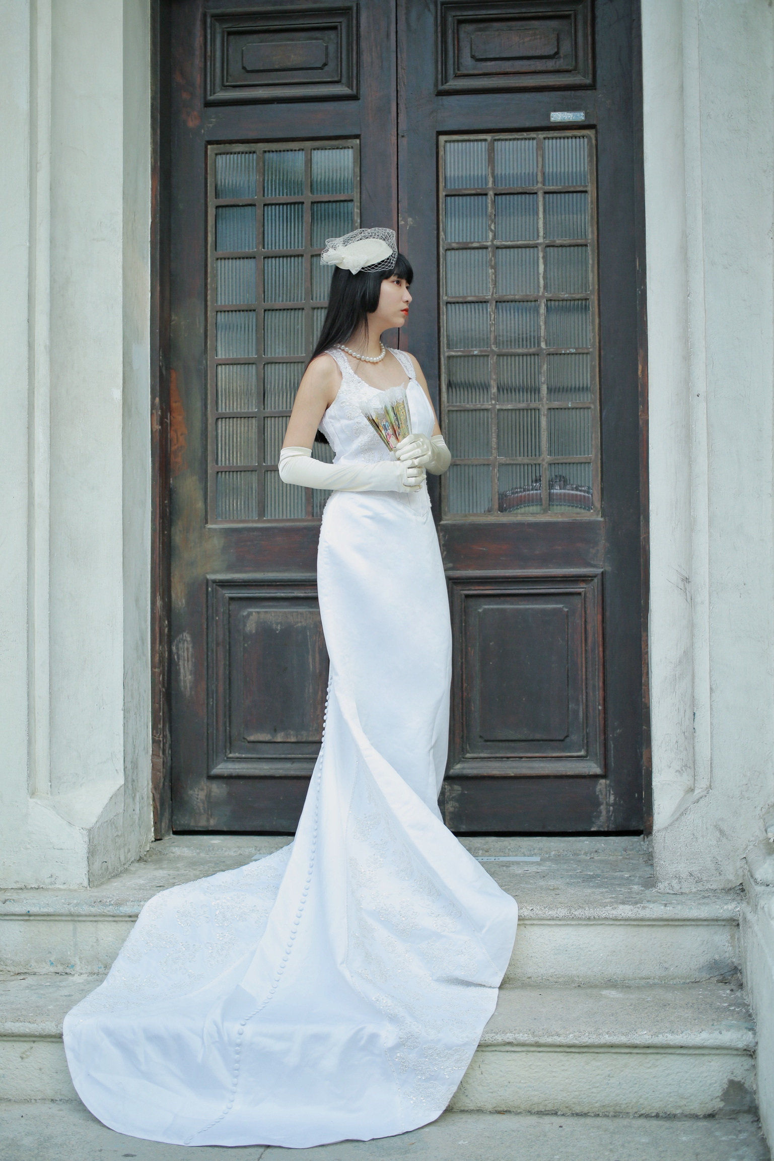 Vintage Wedding Dress/古著白色無袖魚骨緞面拖擺婚紗