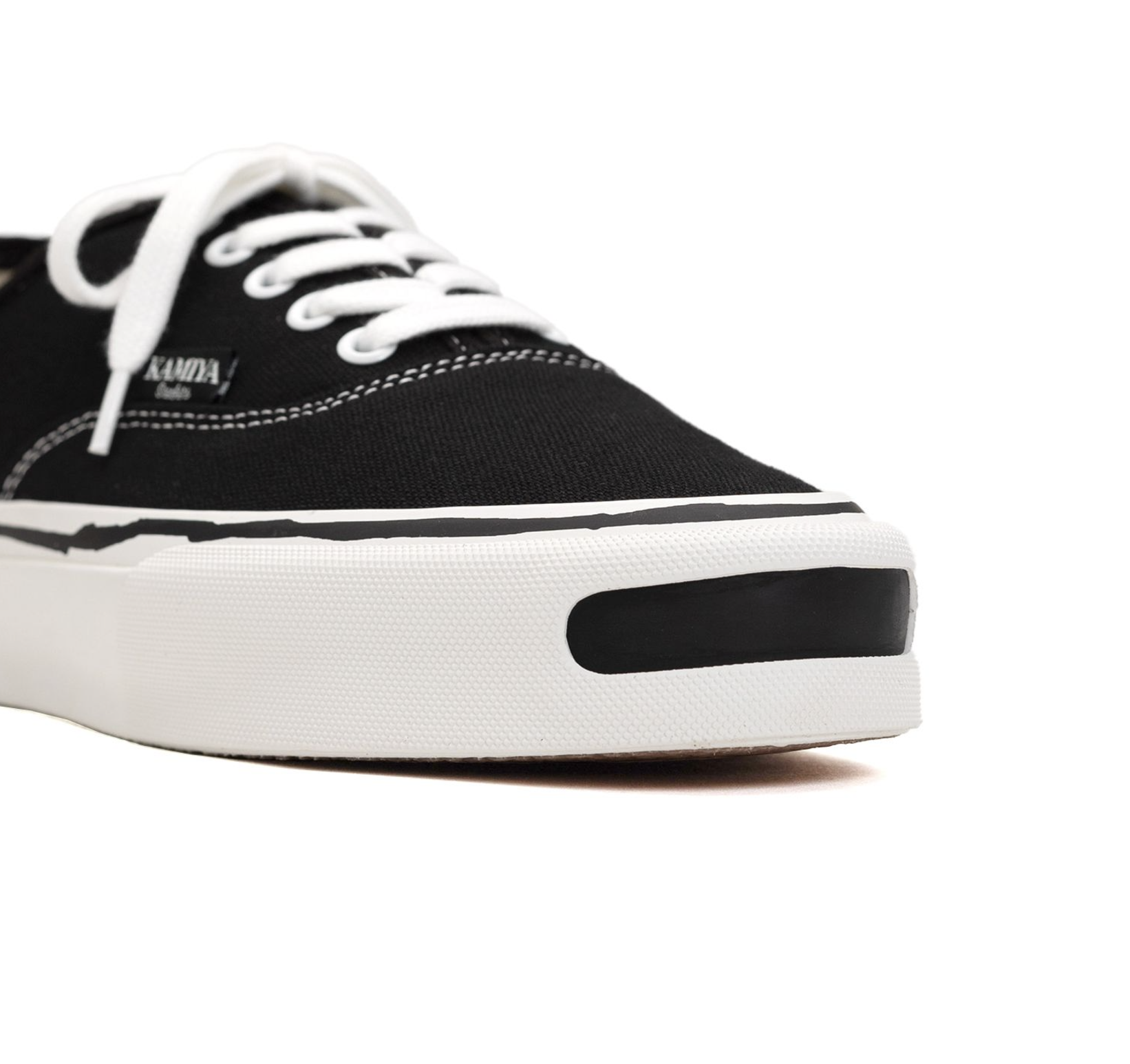 KAMIYA Herc Vulcanize Sneaker Black | G11FW701